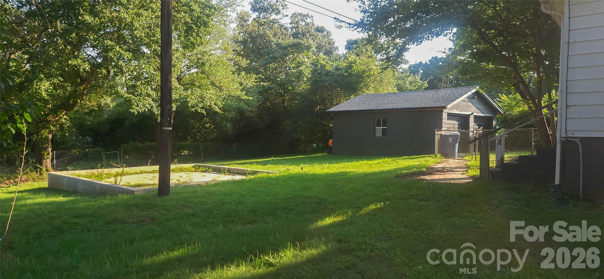3413 1st Avenue Circle NW — Hickory