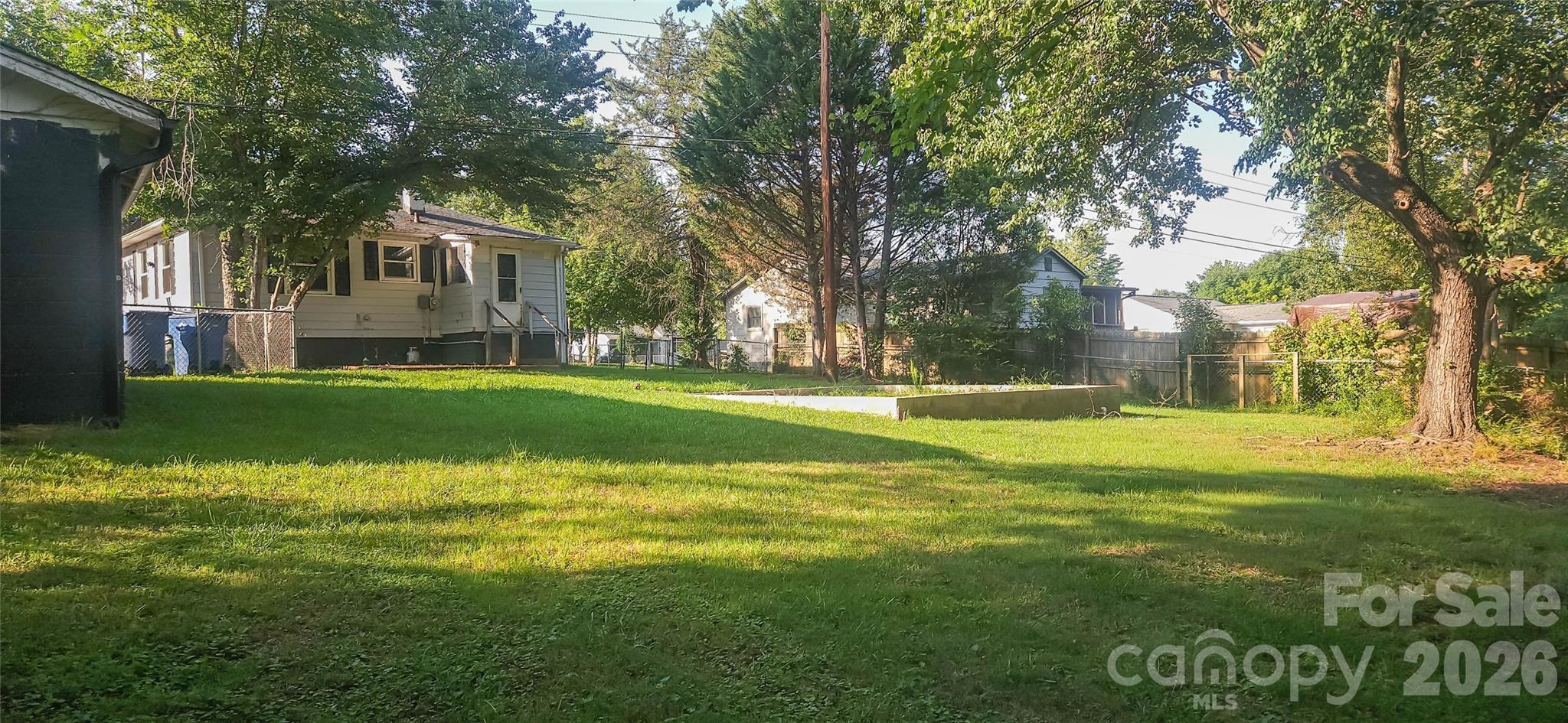 3413 1st Avenue Circle NW — Hickory