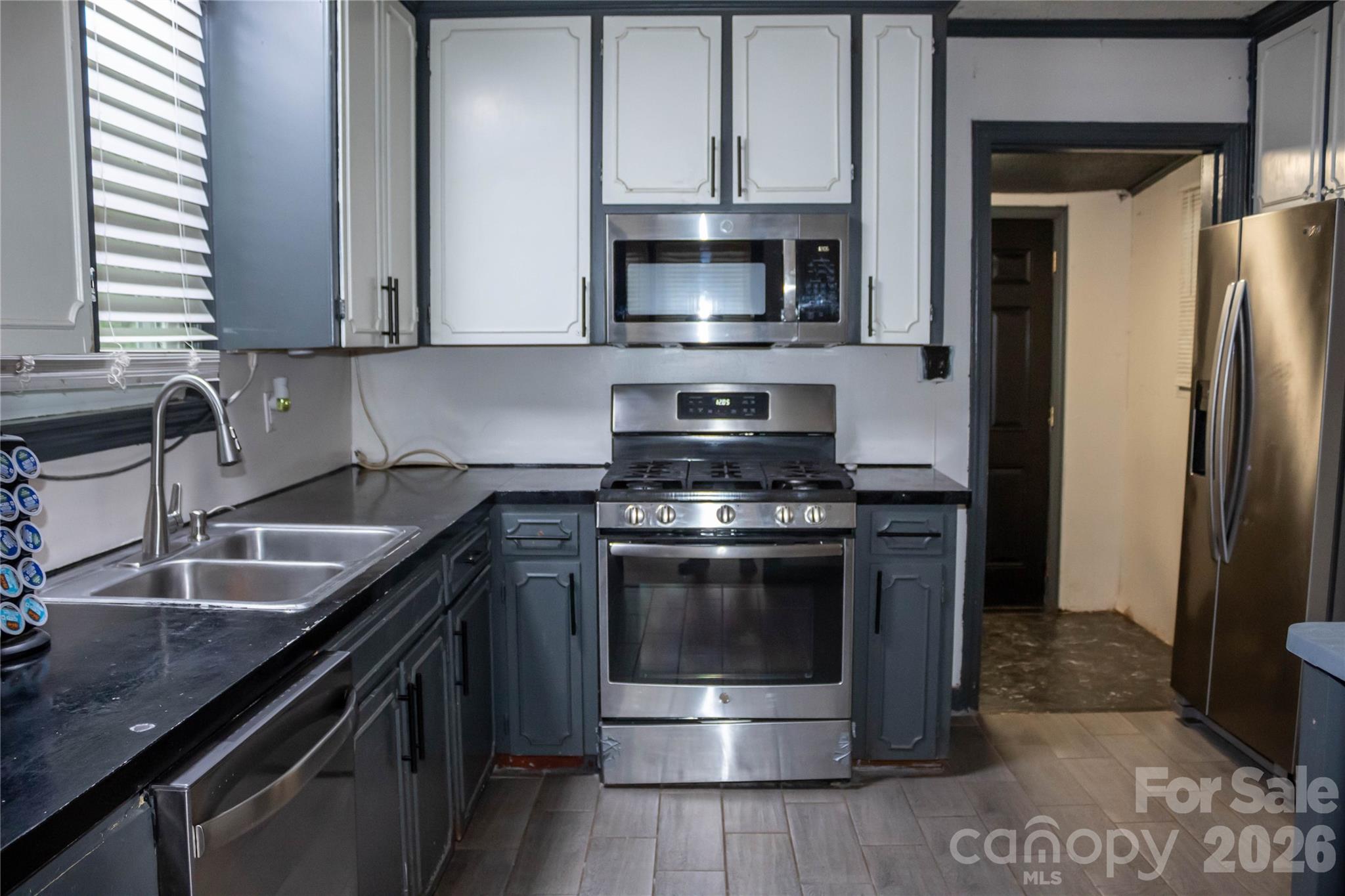 3413 1st Avenue Circle NW — Hickory