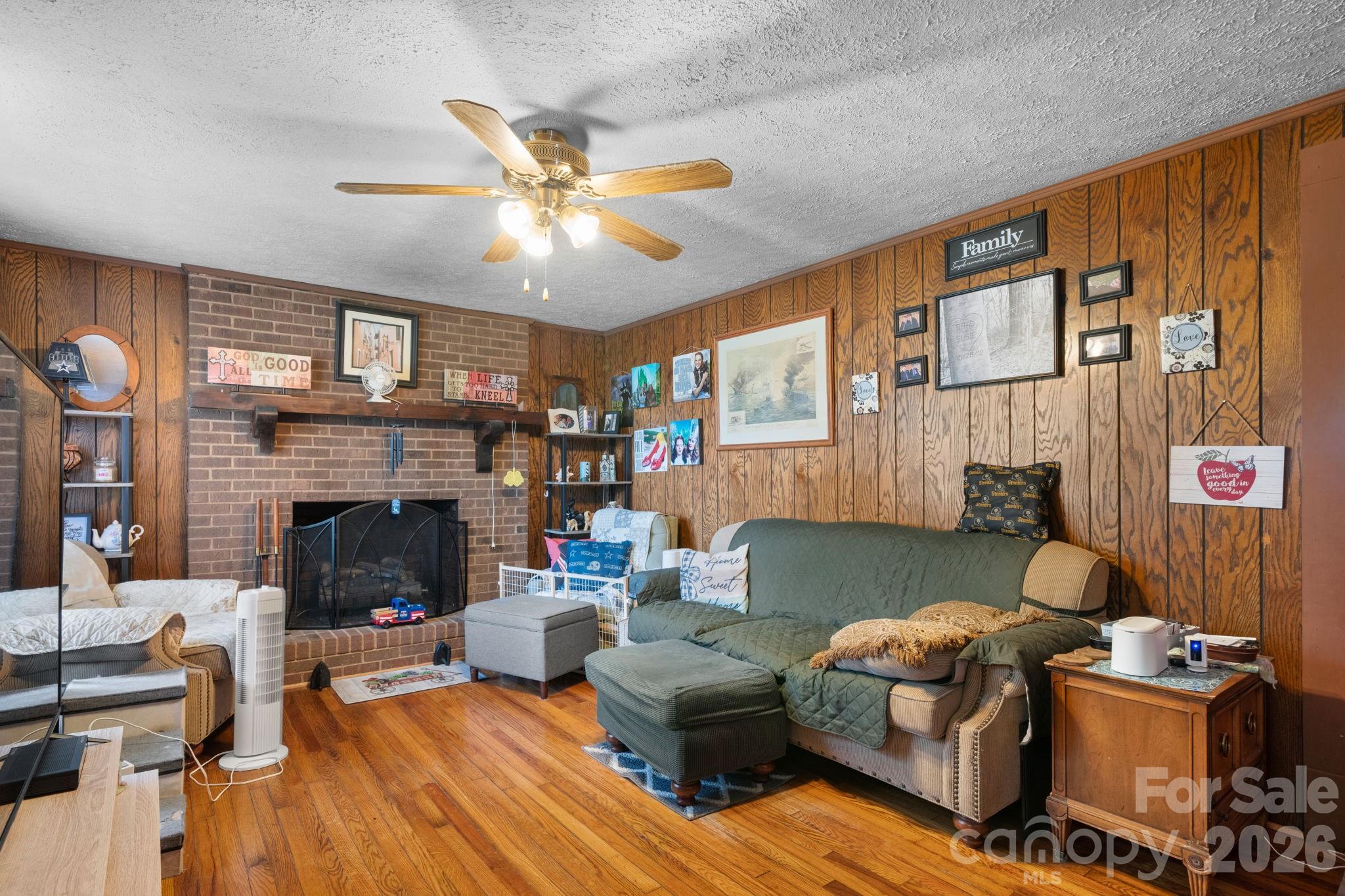 2504 Brentwood Circle — Lenoir