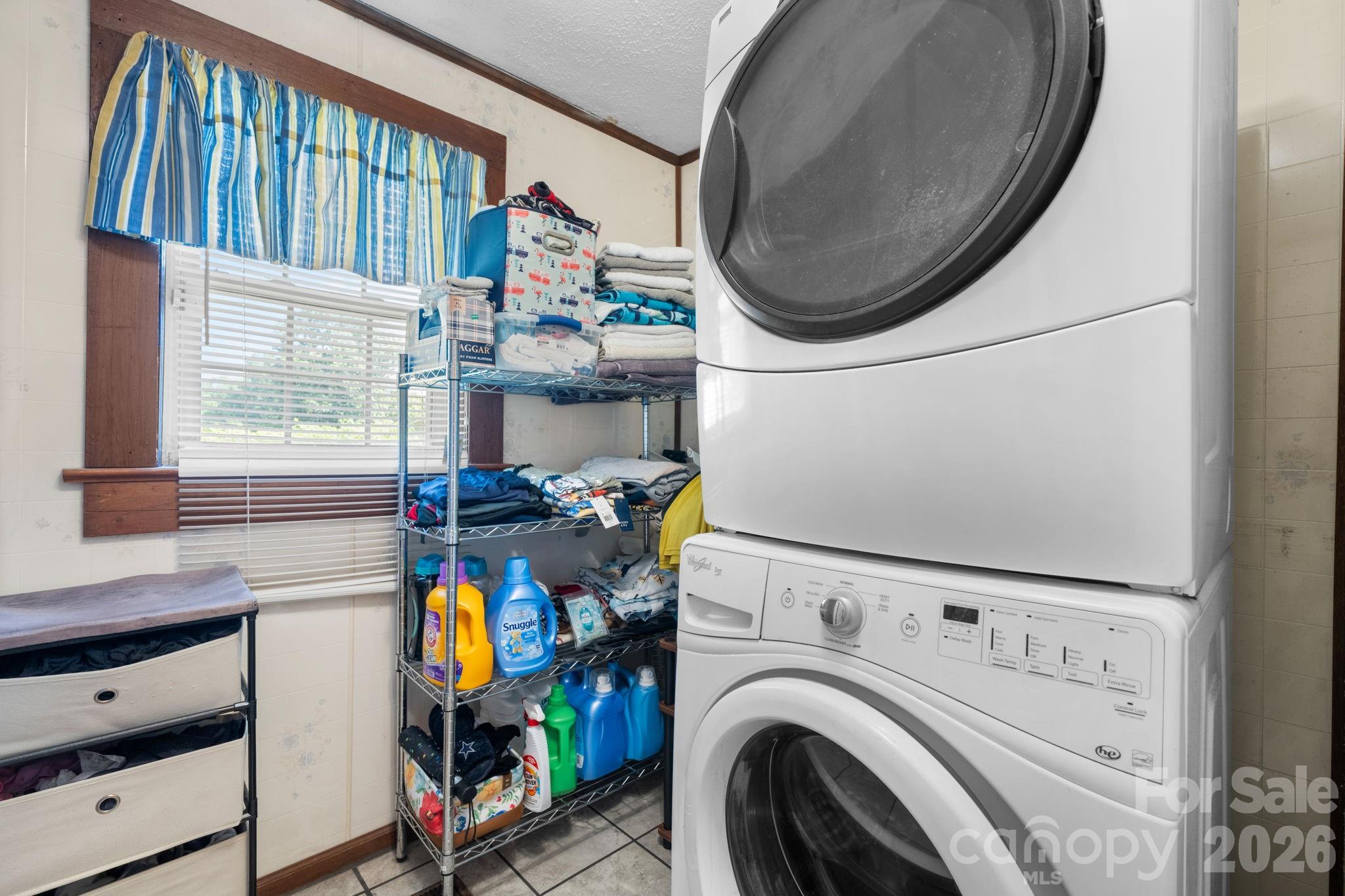 2504 Brentwood Circle — Lenoir