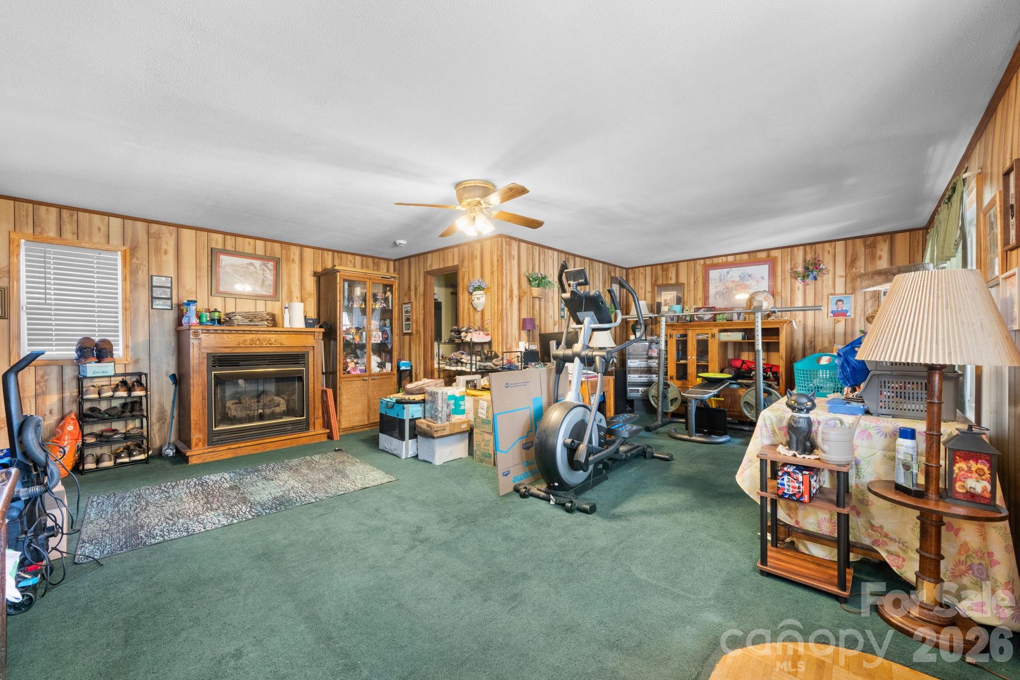 2504 Brentwood Circle — Lenoir