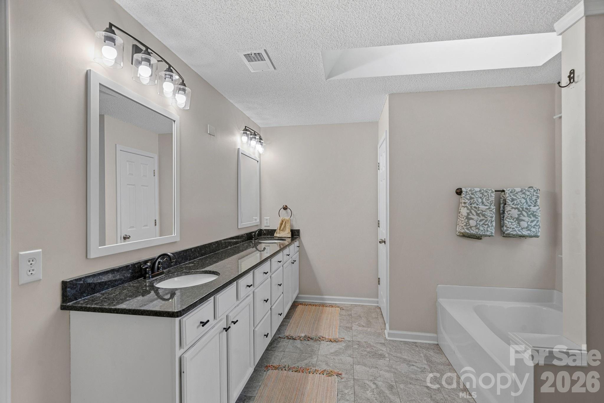 12727 Hollyhock Lane — Huntersville