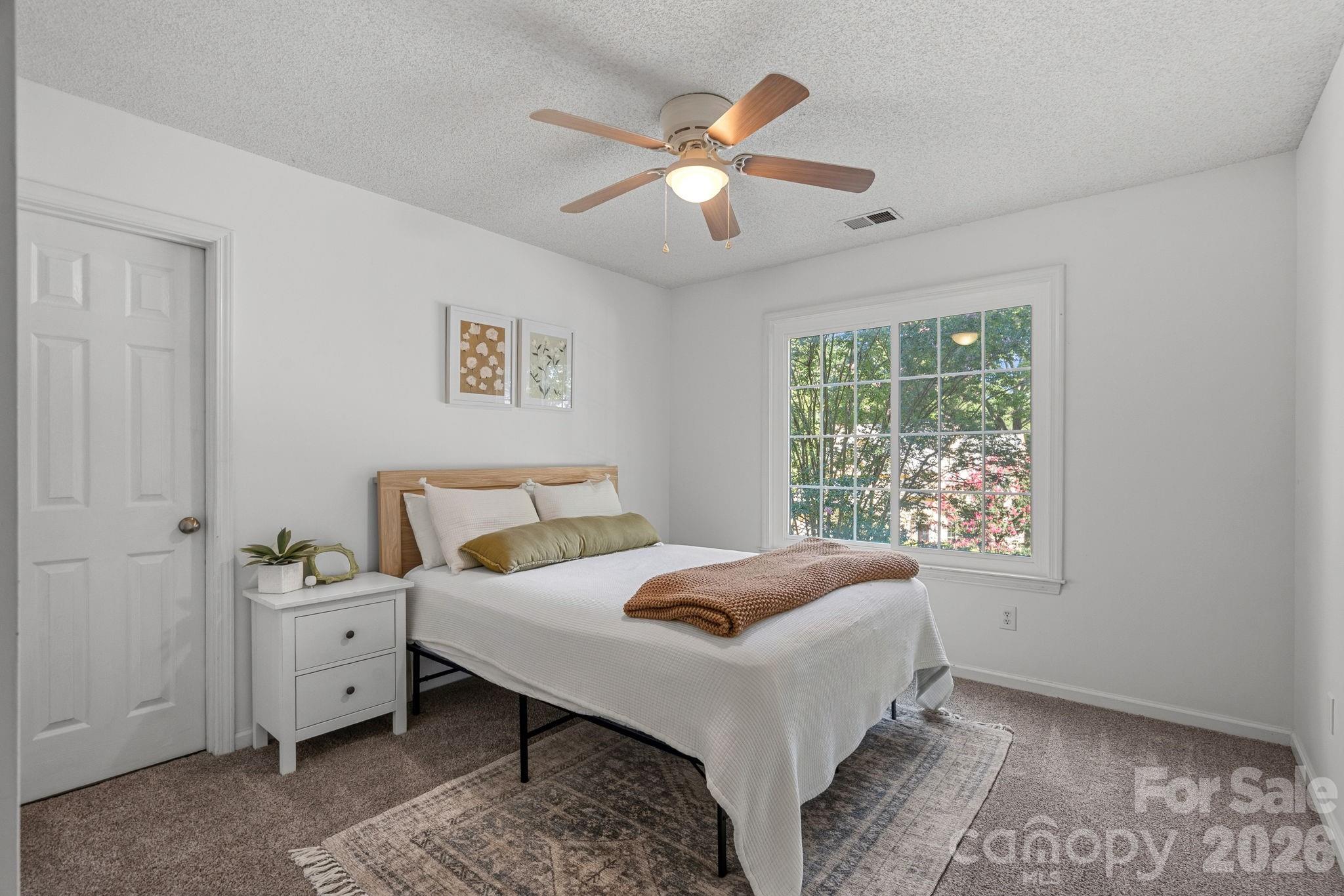12727 Hollyhock Lane — Huntersville