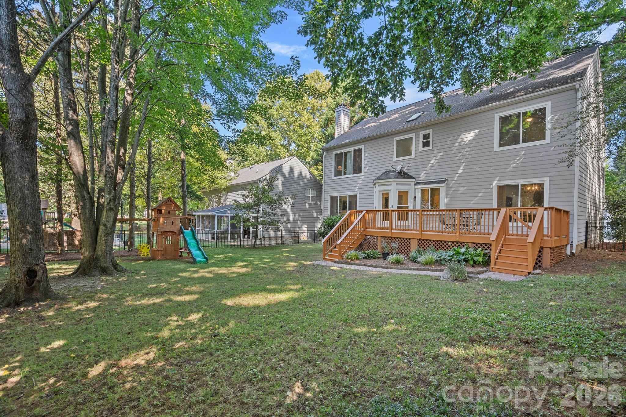12727 Hollyhock Lane — Huntersville