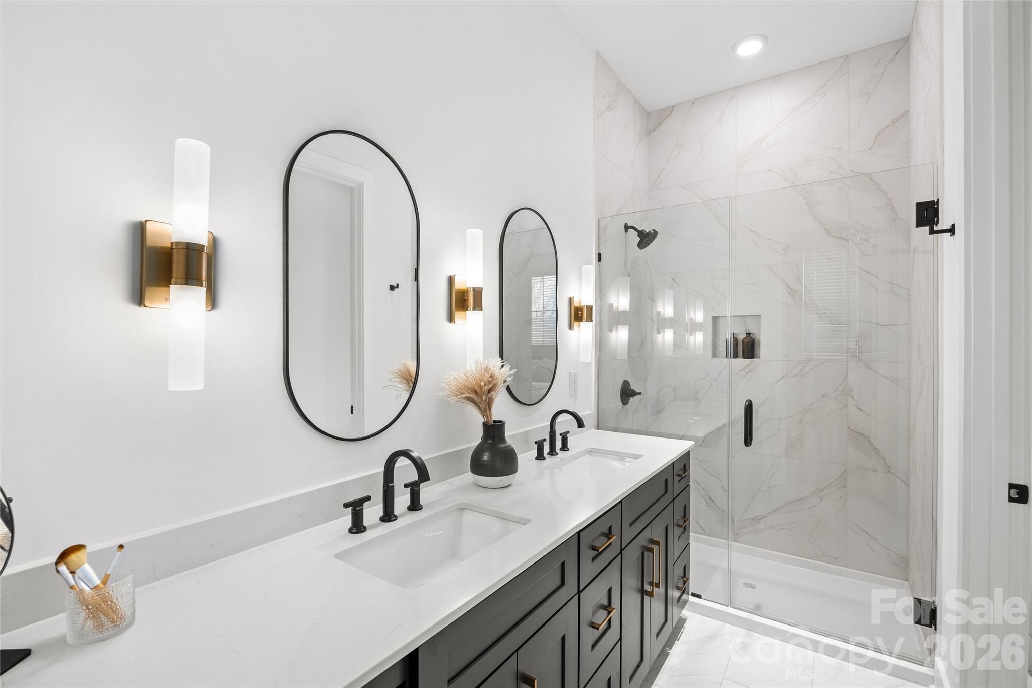 4039 S Tryon Street — Charlotte