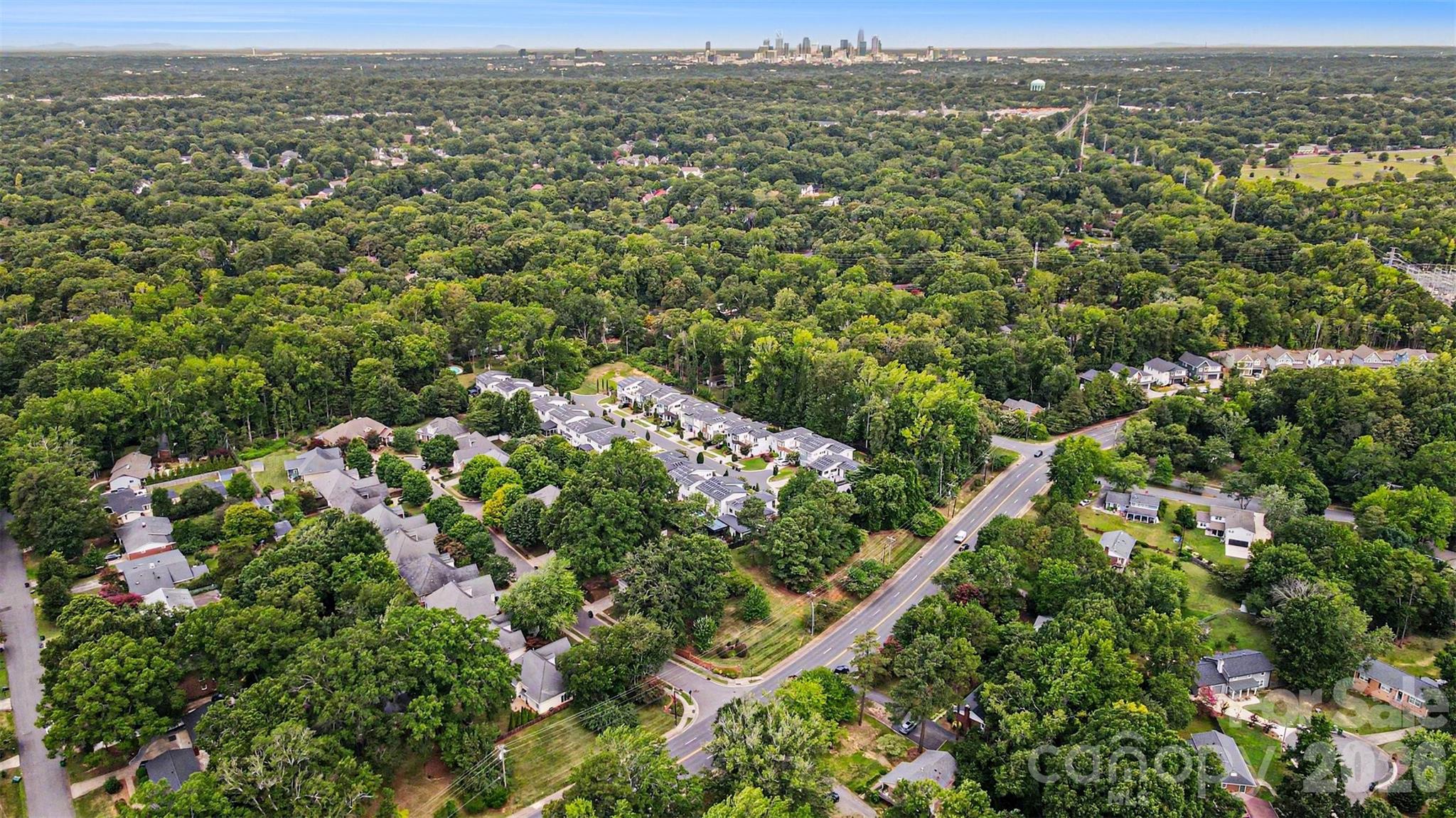 1109 Moray Court — Charlotte