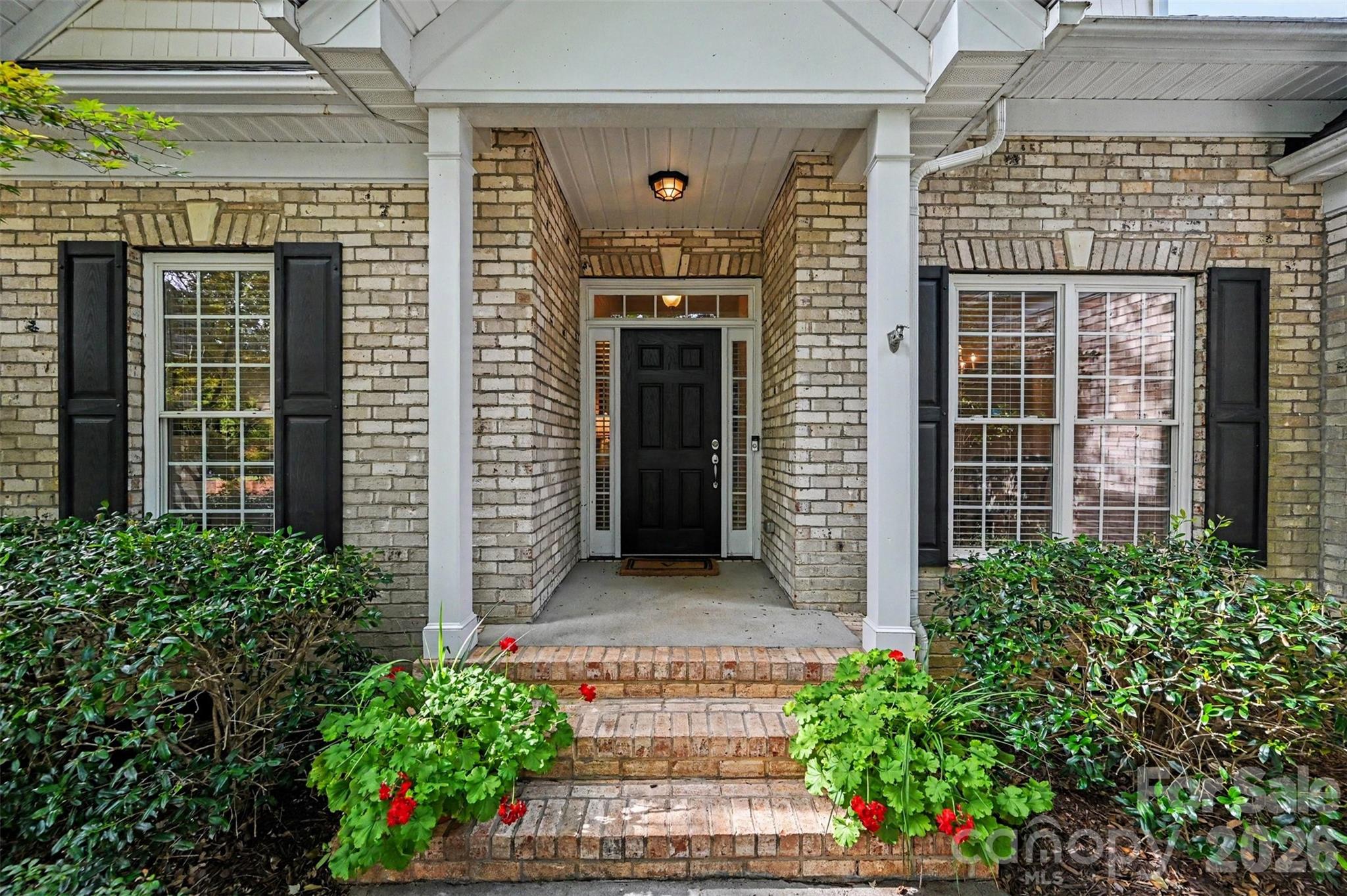 1109 Moray Court — Charlotte