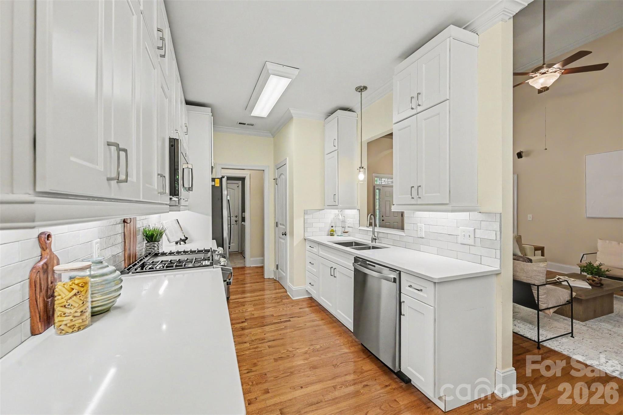 1109 Moray Court — Charlotte