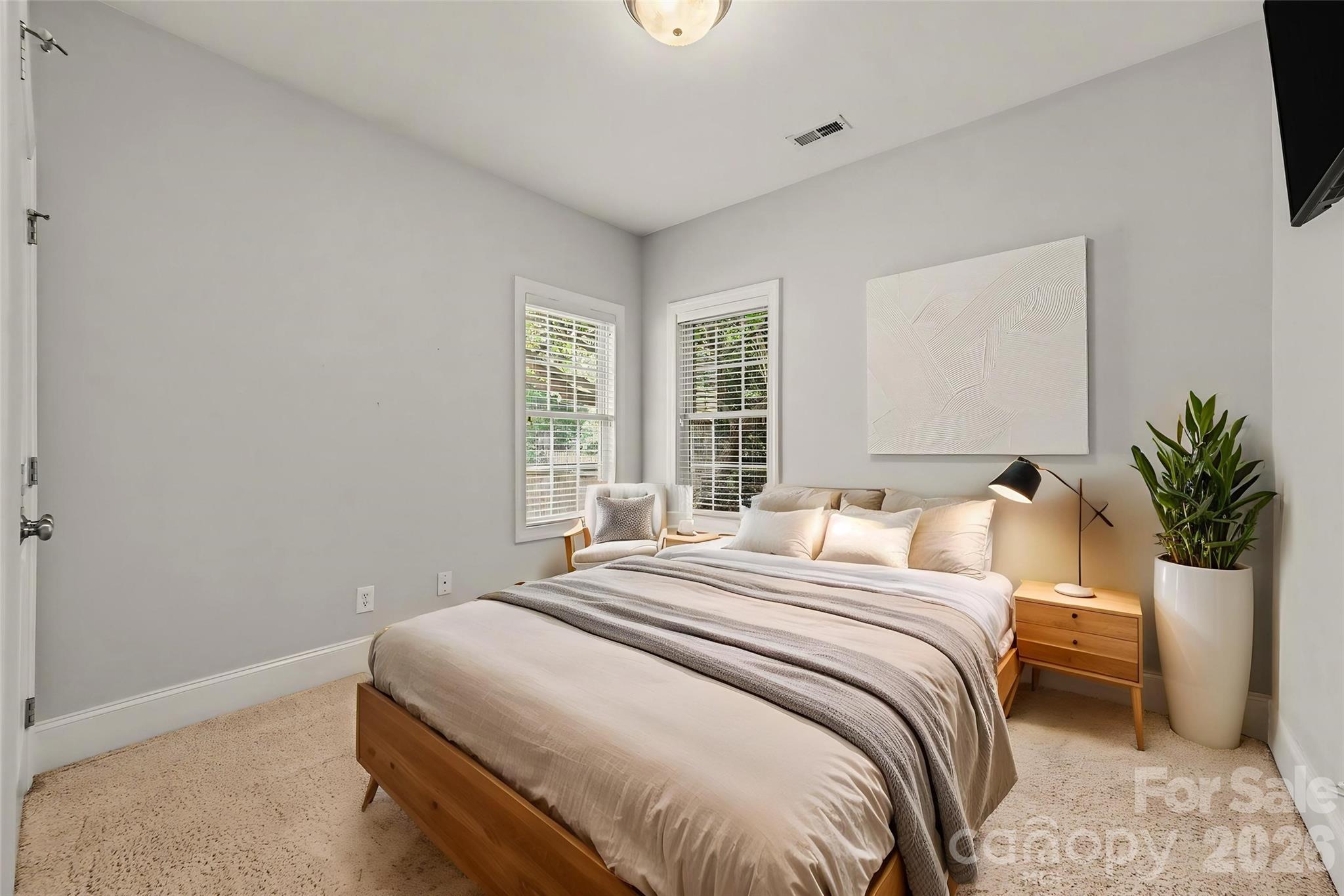 1109 Moray Court — Charlotte