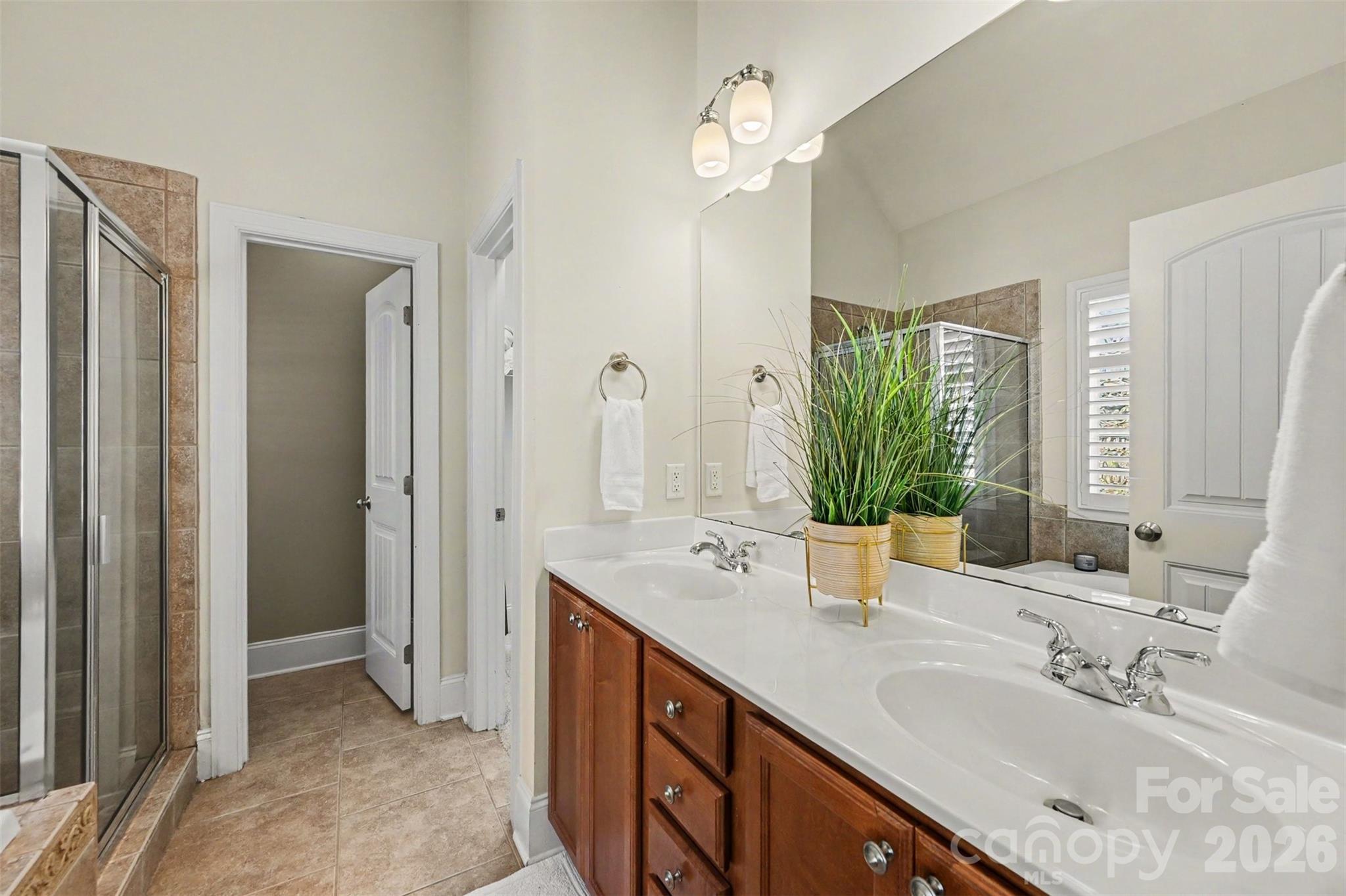 1109 Moray Court — Charlotte