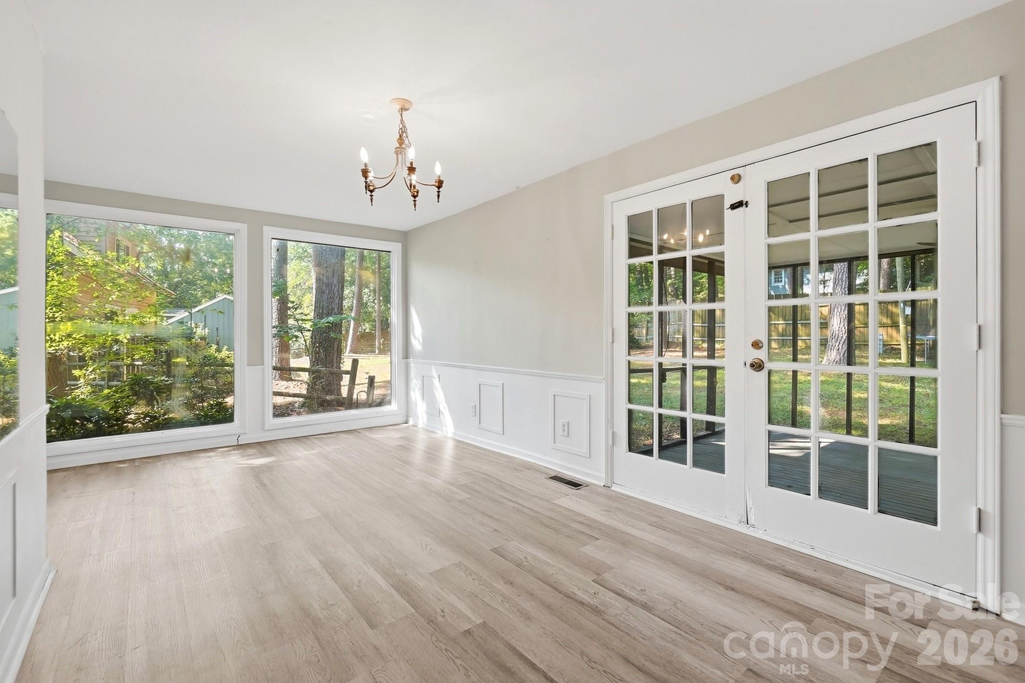8315 Park Vista Circle — Charlotte