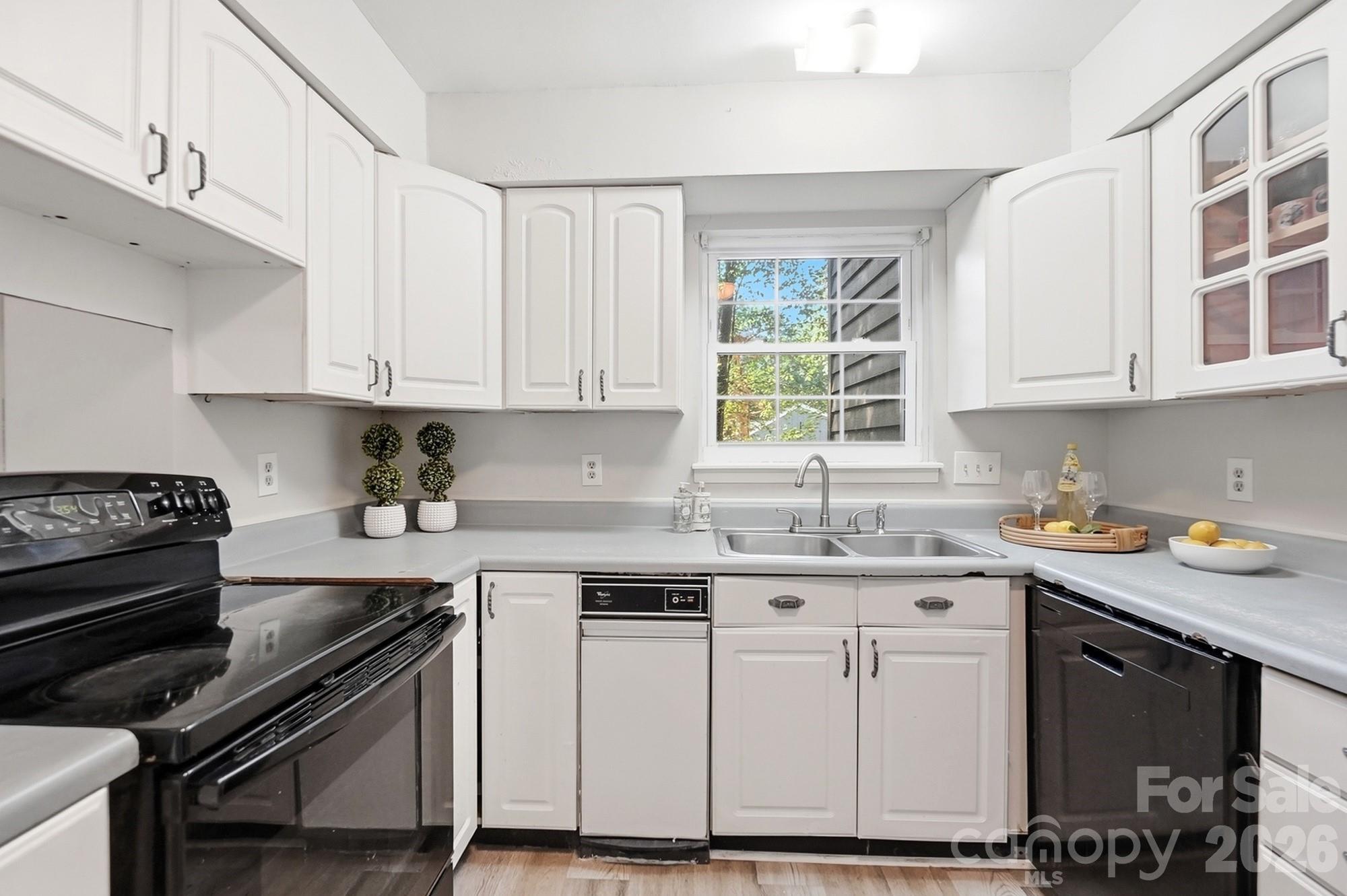 8315 Park Vista Circle — Charlotte