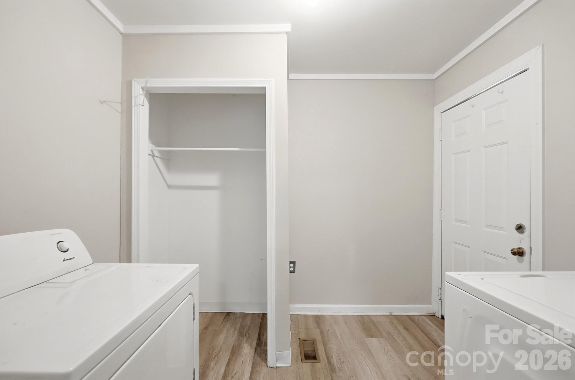 8315 Park Vista Circle — Charlotte