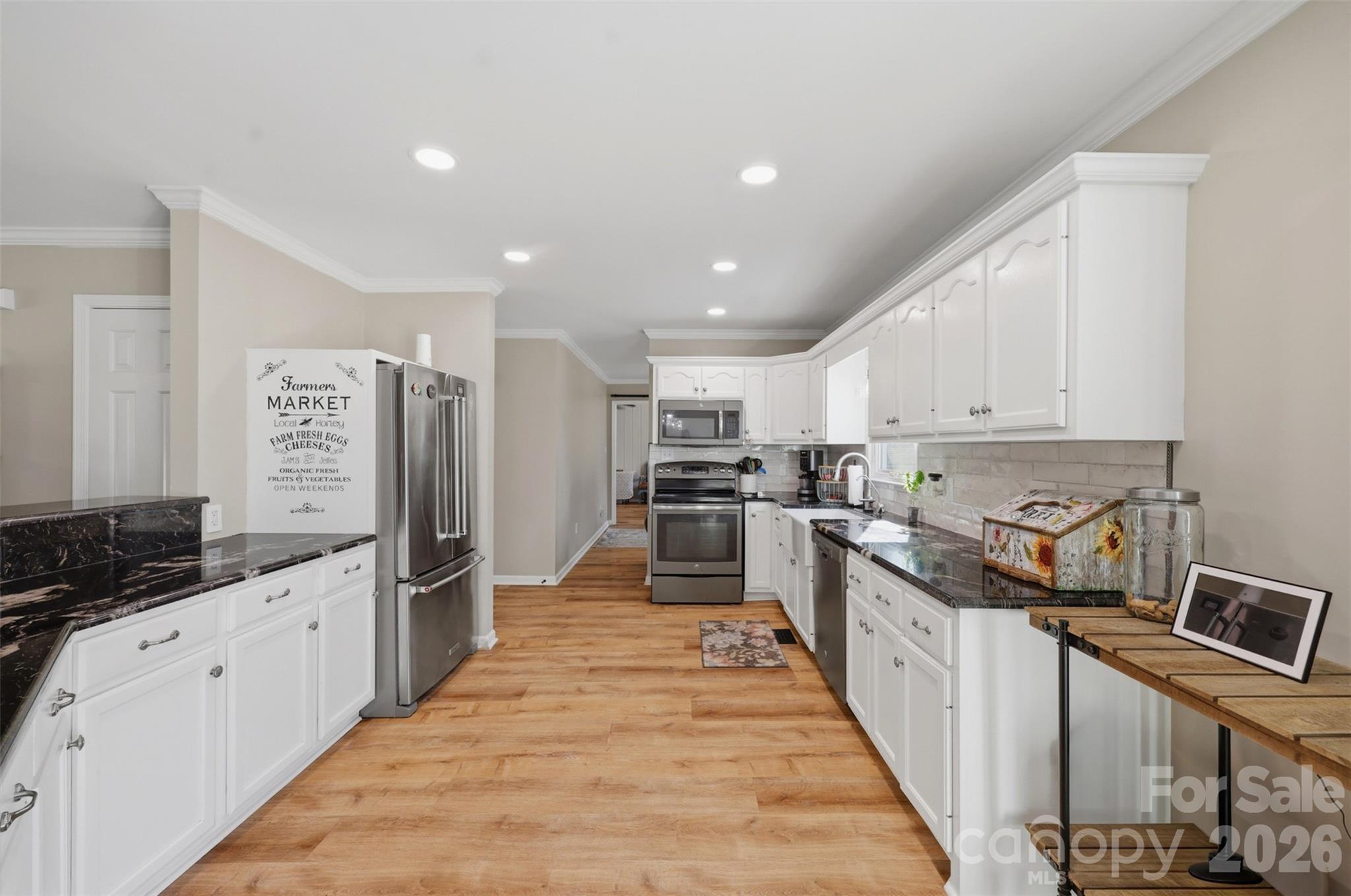 40 Candlewick Cove Drive — Taylorsville