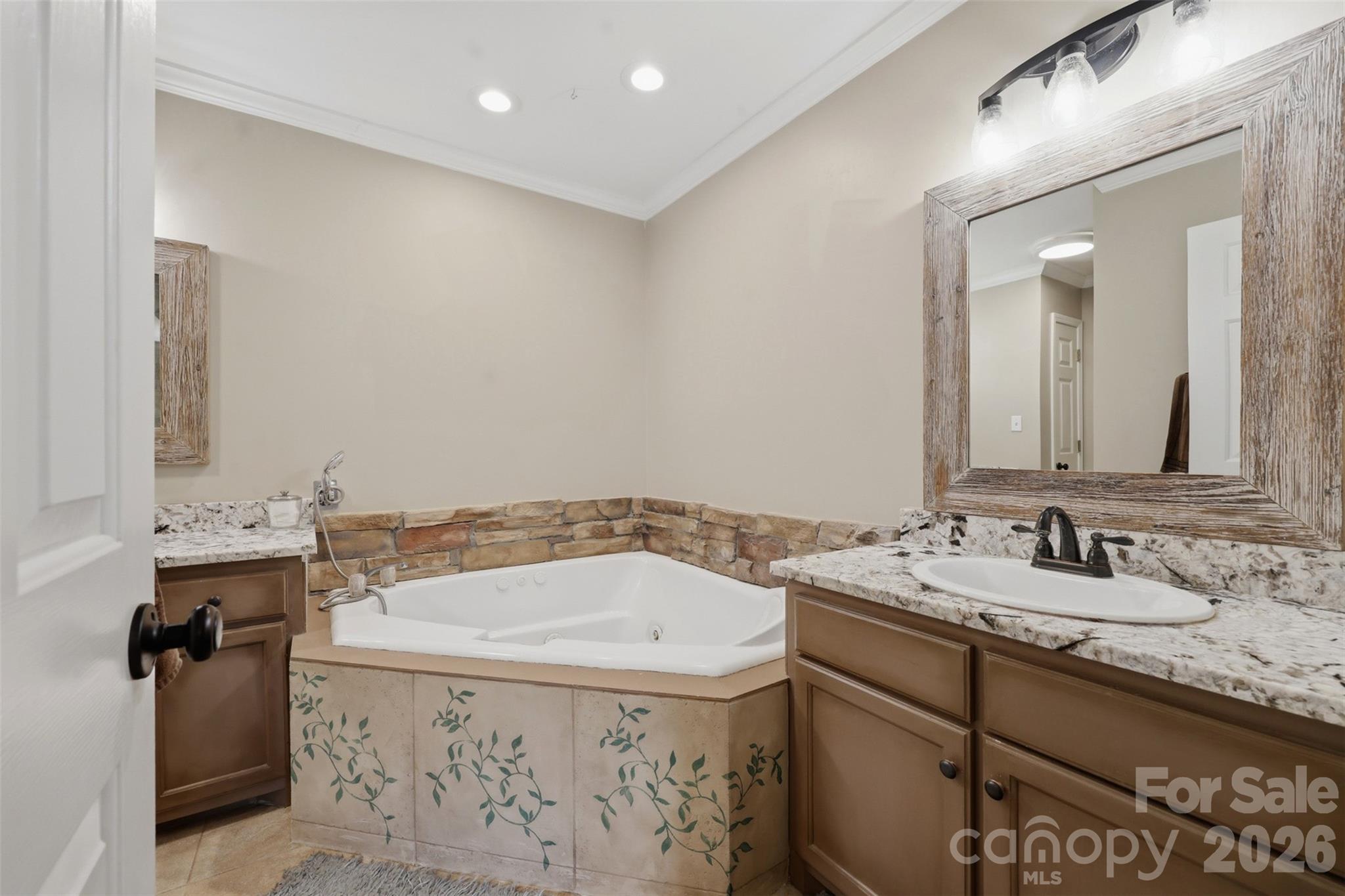 40 Candlewick Cove Drive — Taylorsville