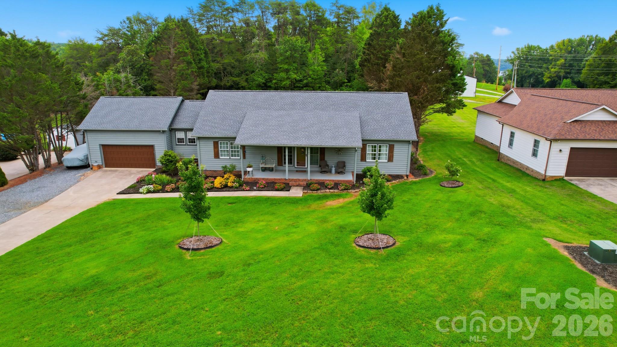 40 Candlewick Cove Drive — Taylorsville