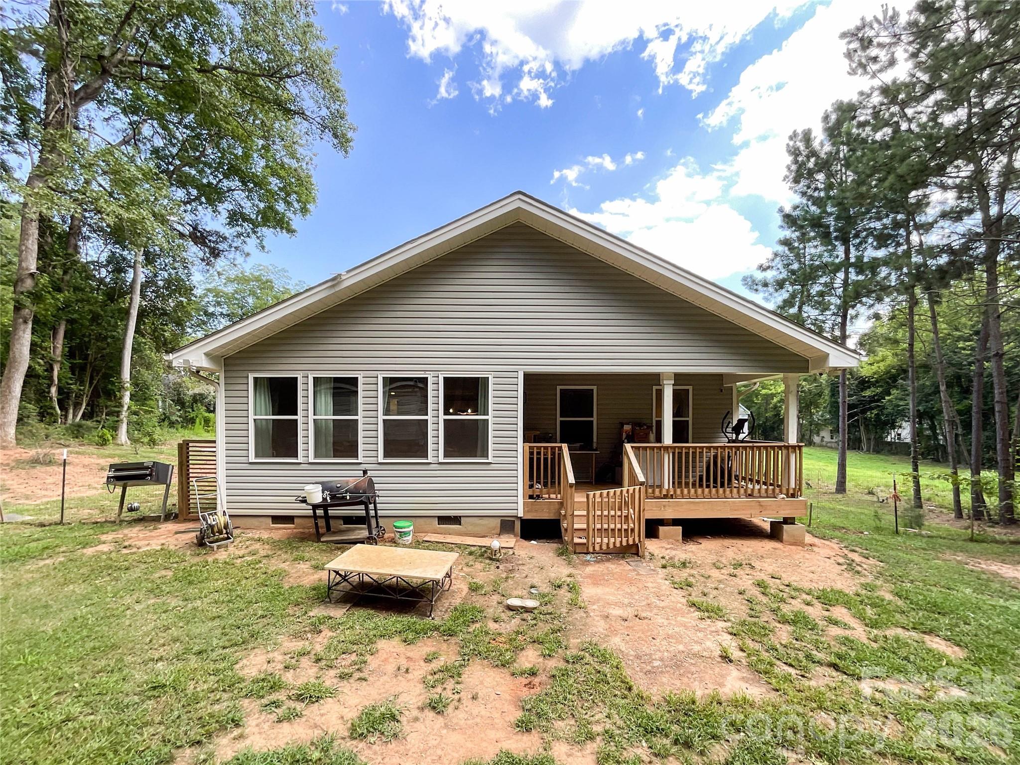 404 White Store Road — Wadesboro