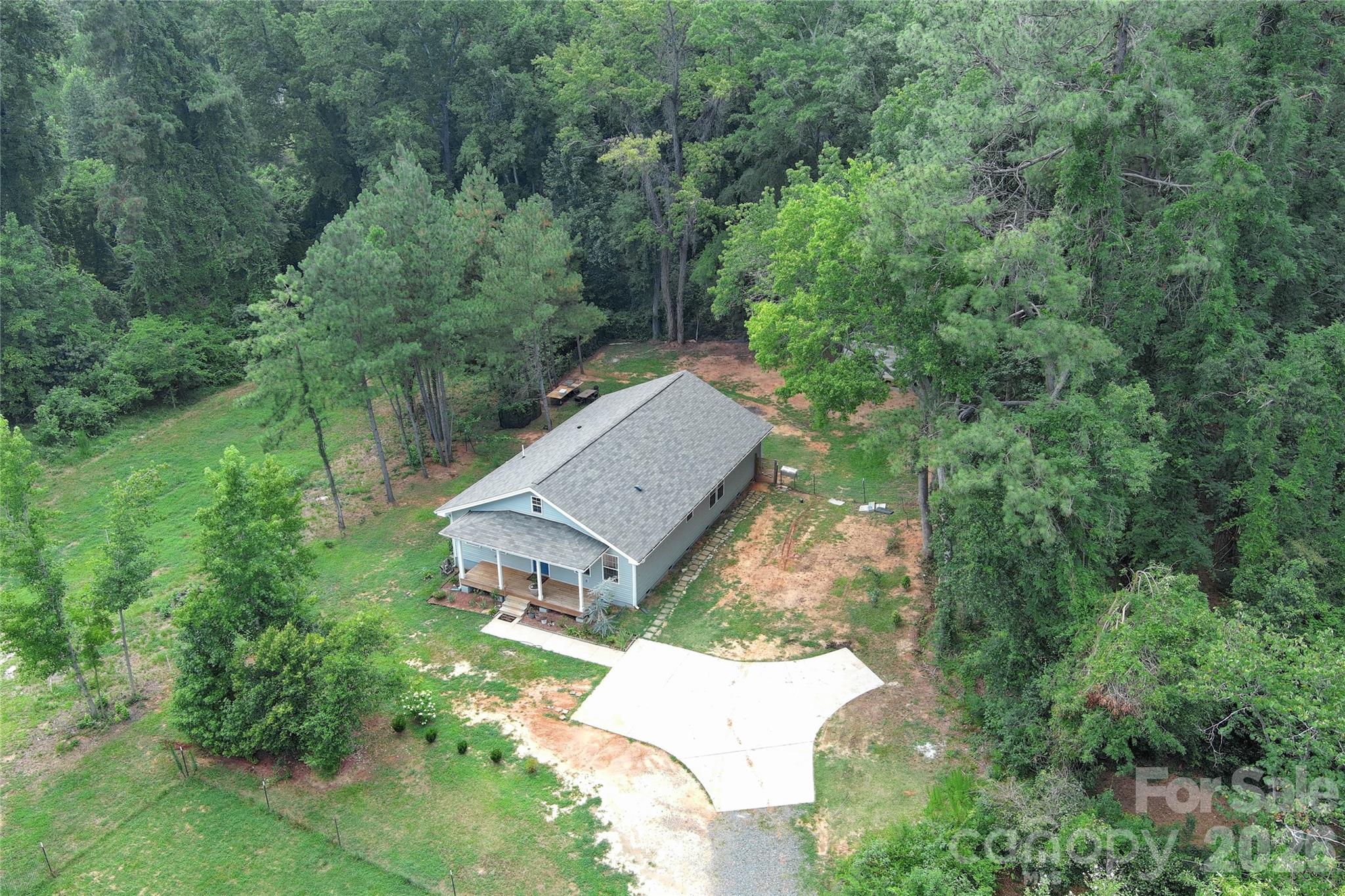 404 White Store Road — Wadesboro
