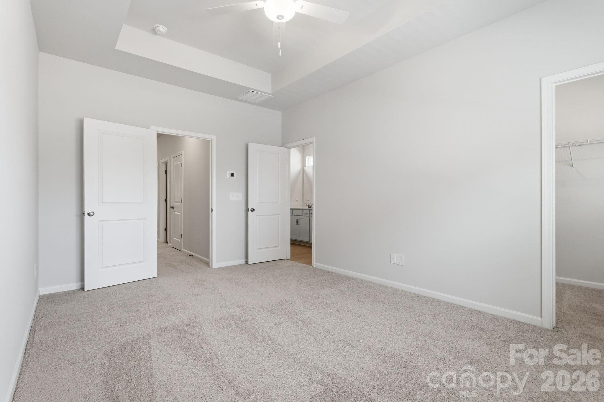 4624 Lakeview Road — Charlotte