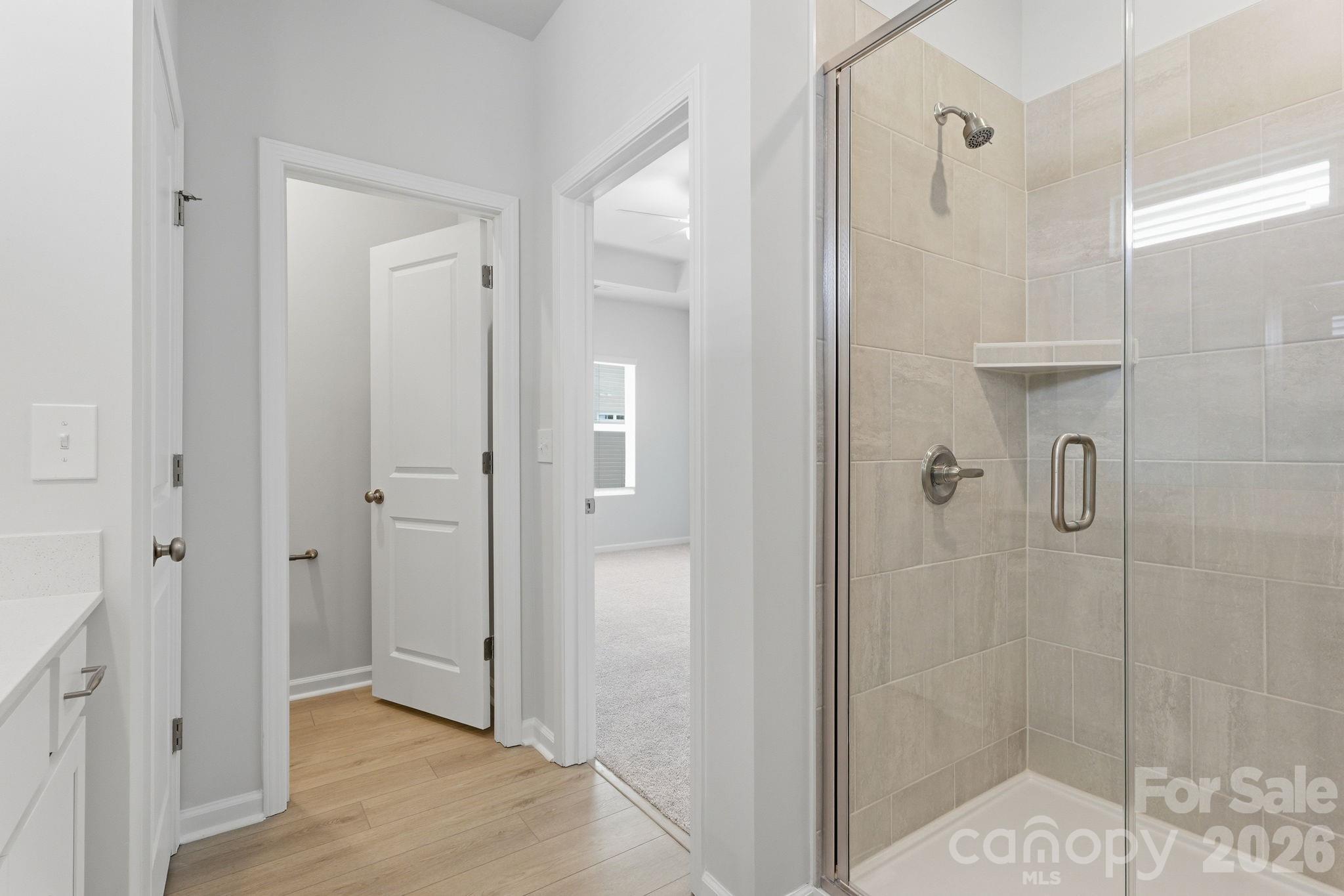 4624 Lakeview Road — Charlotte