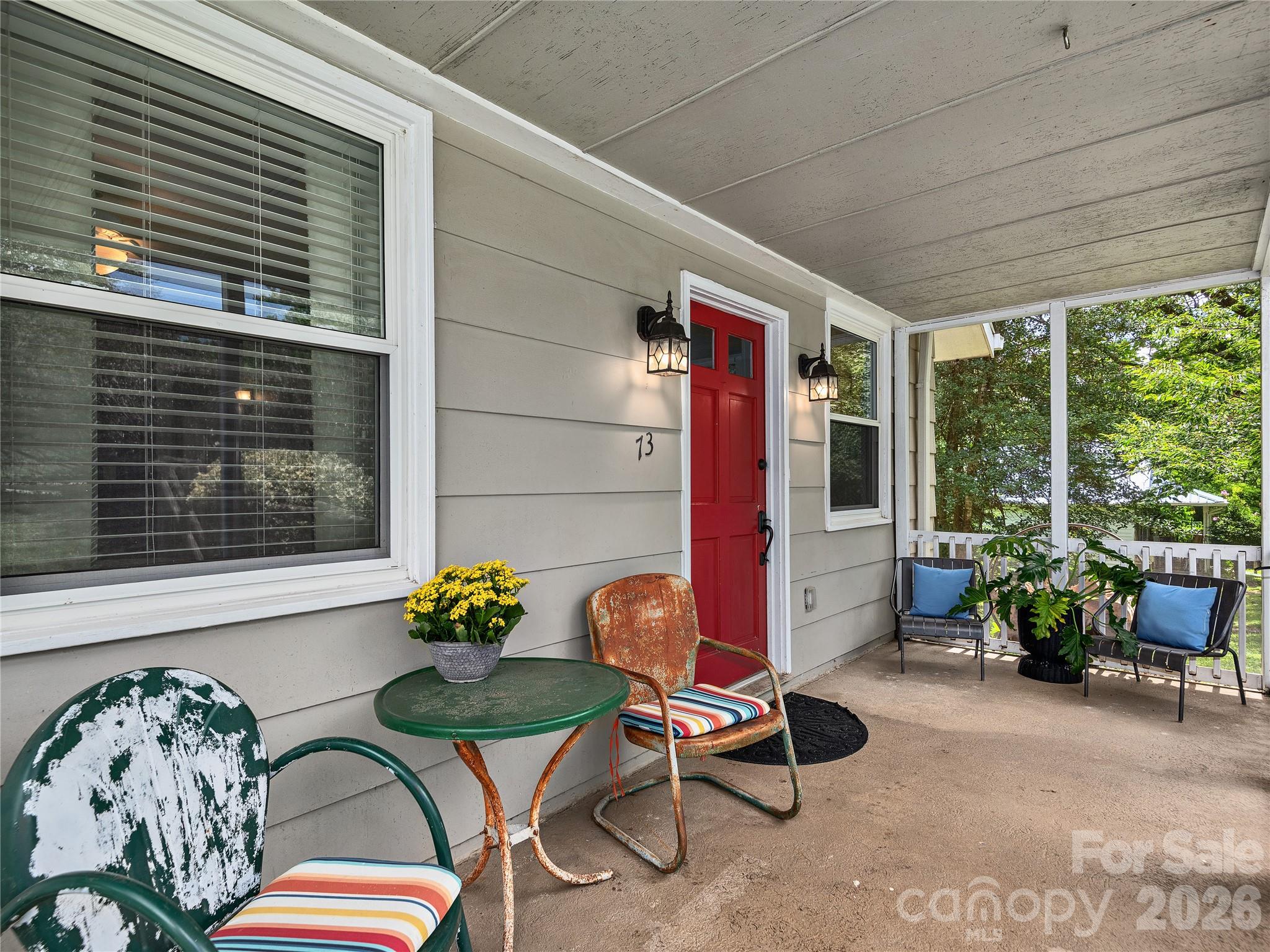 73 Fair Oaks Road — Arden
