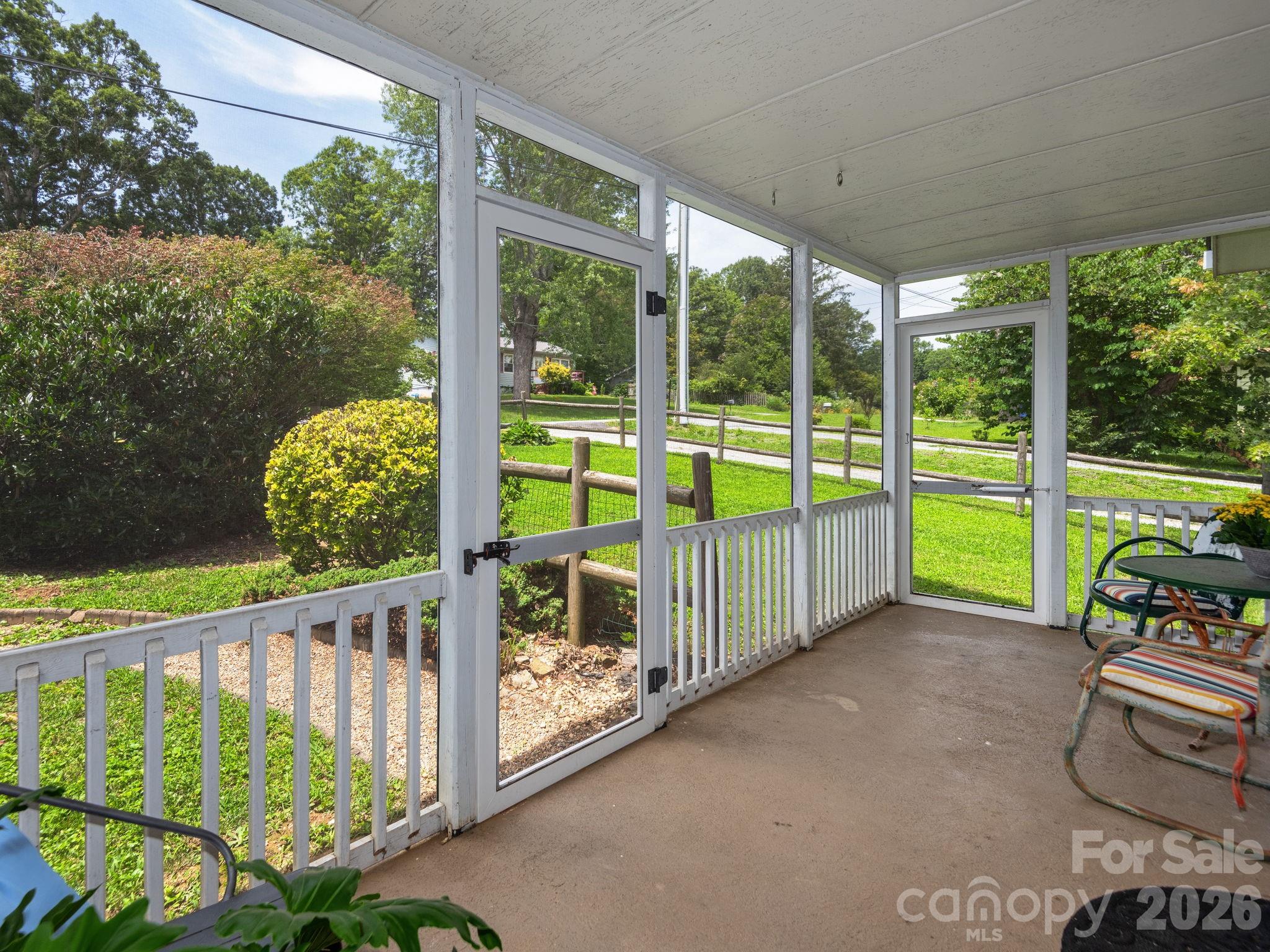 73 Fair Oaks Road — Arden