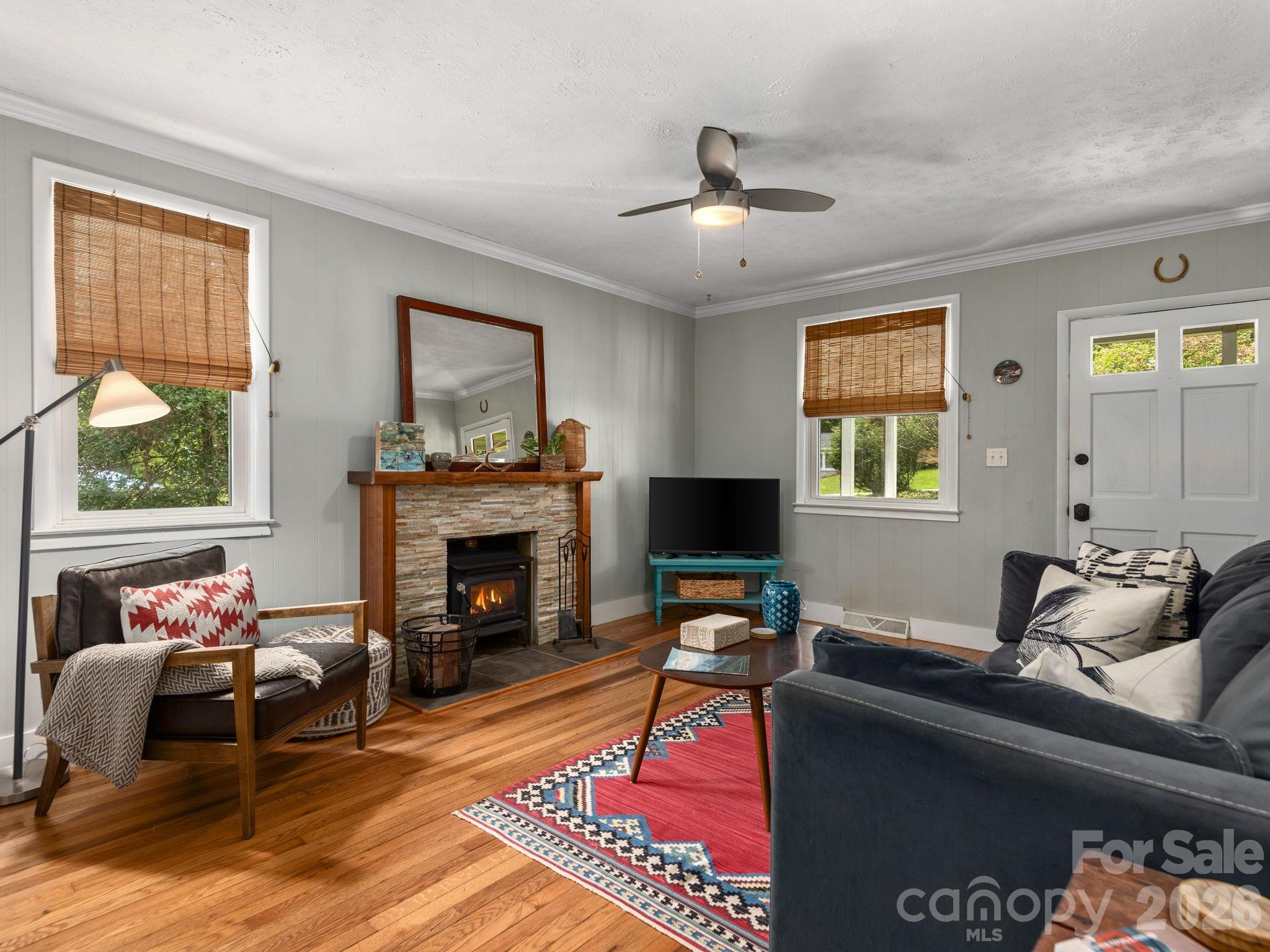 73 Fair Oaks Road — Arden