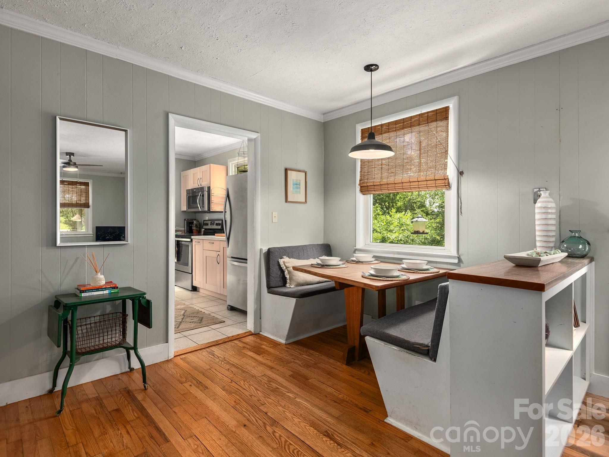 73 Fair Oaks Road — Arden