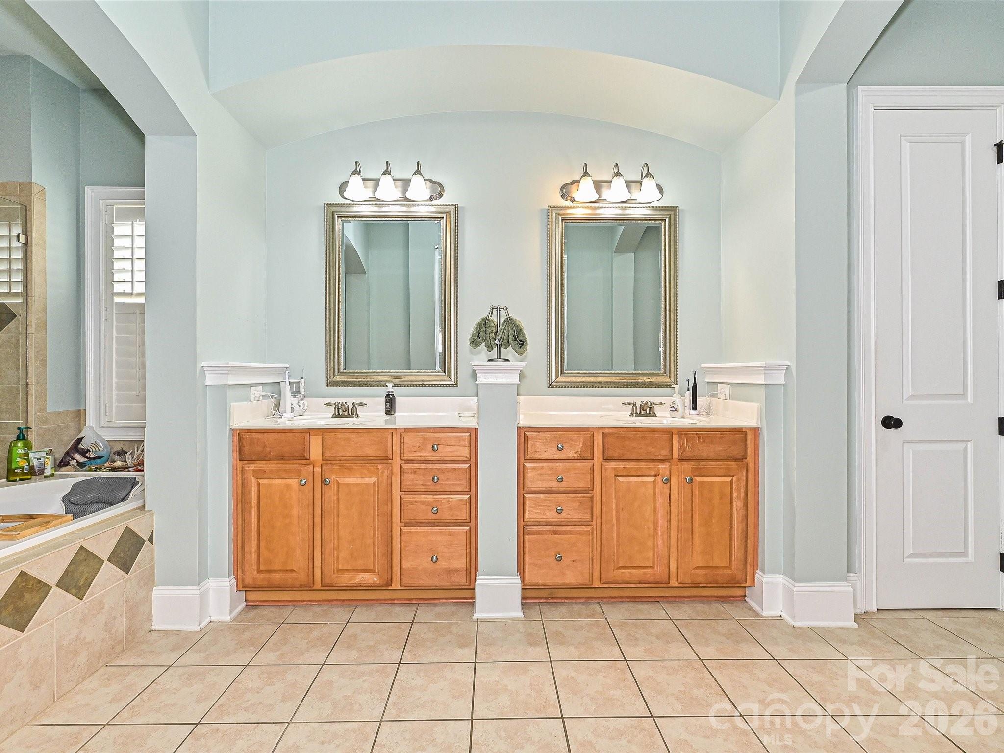 2325 Herrons Nest Place NW — Concord