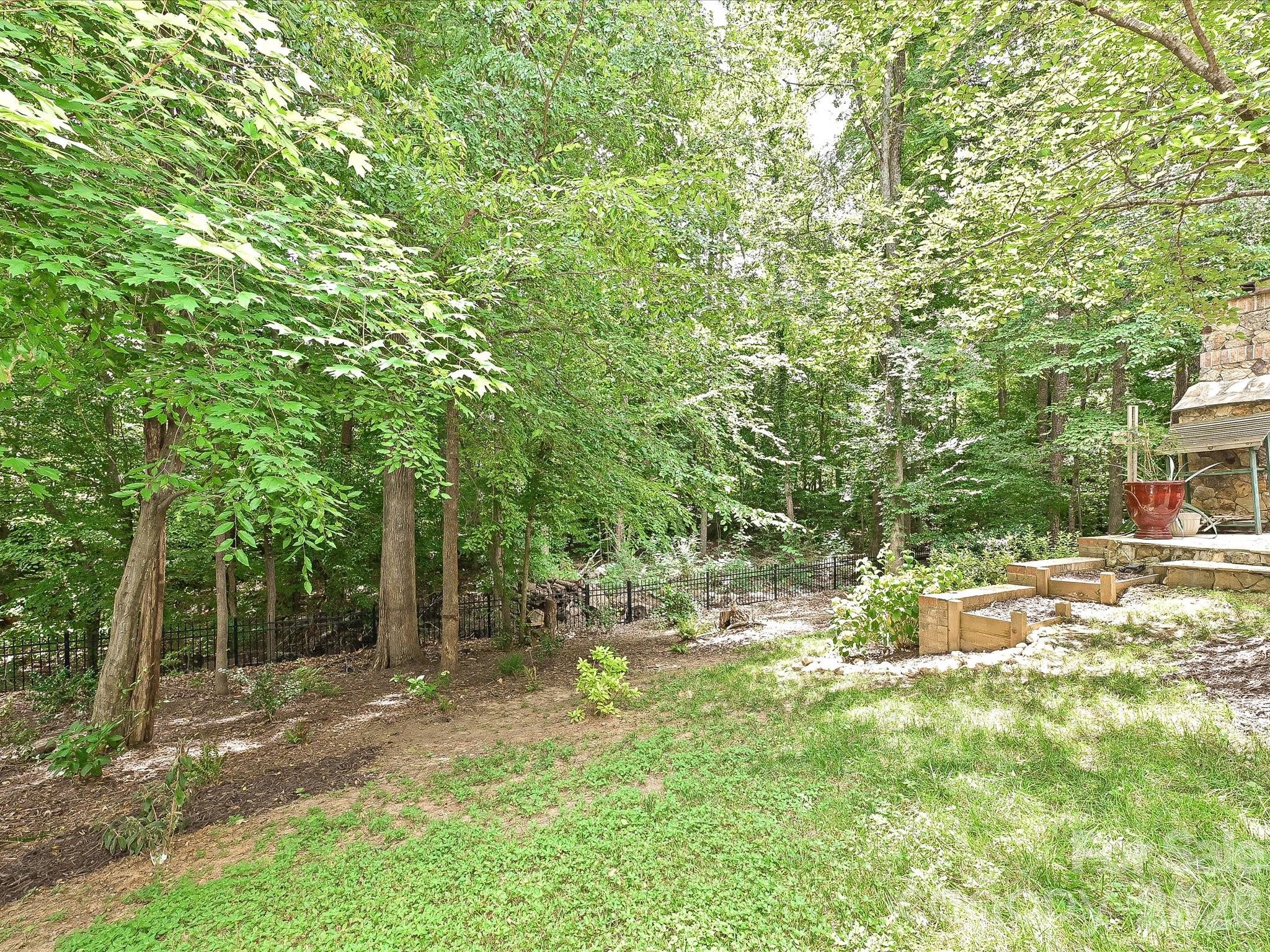 2325 Herrons Nest Place NW — Concord