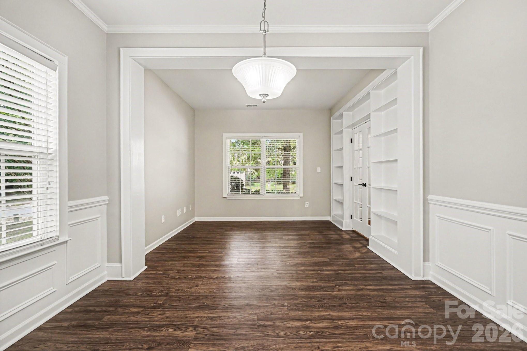 10004 Barrands Lane — Charlotte