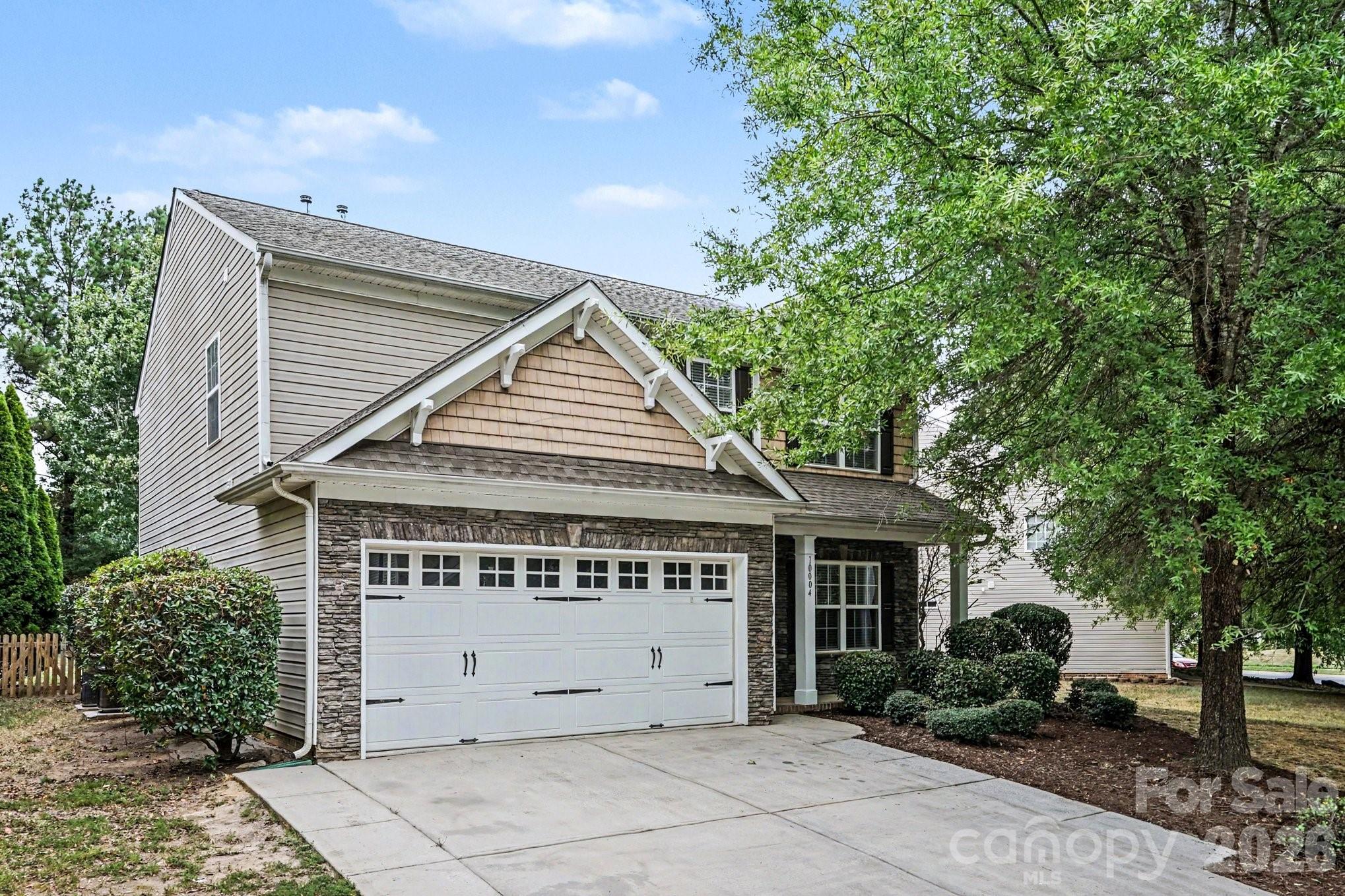 10004 Barrands Lane — Charlotte