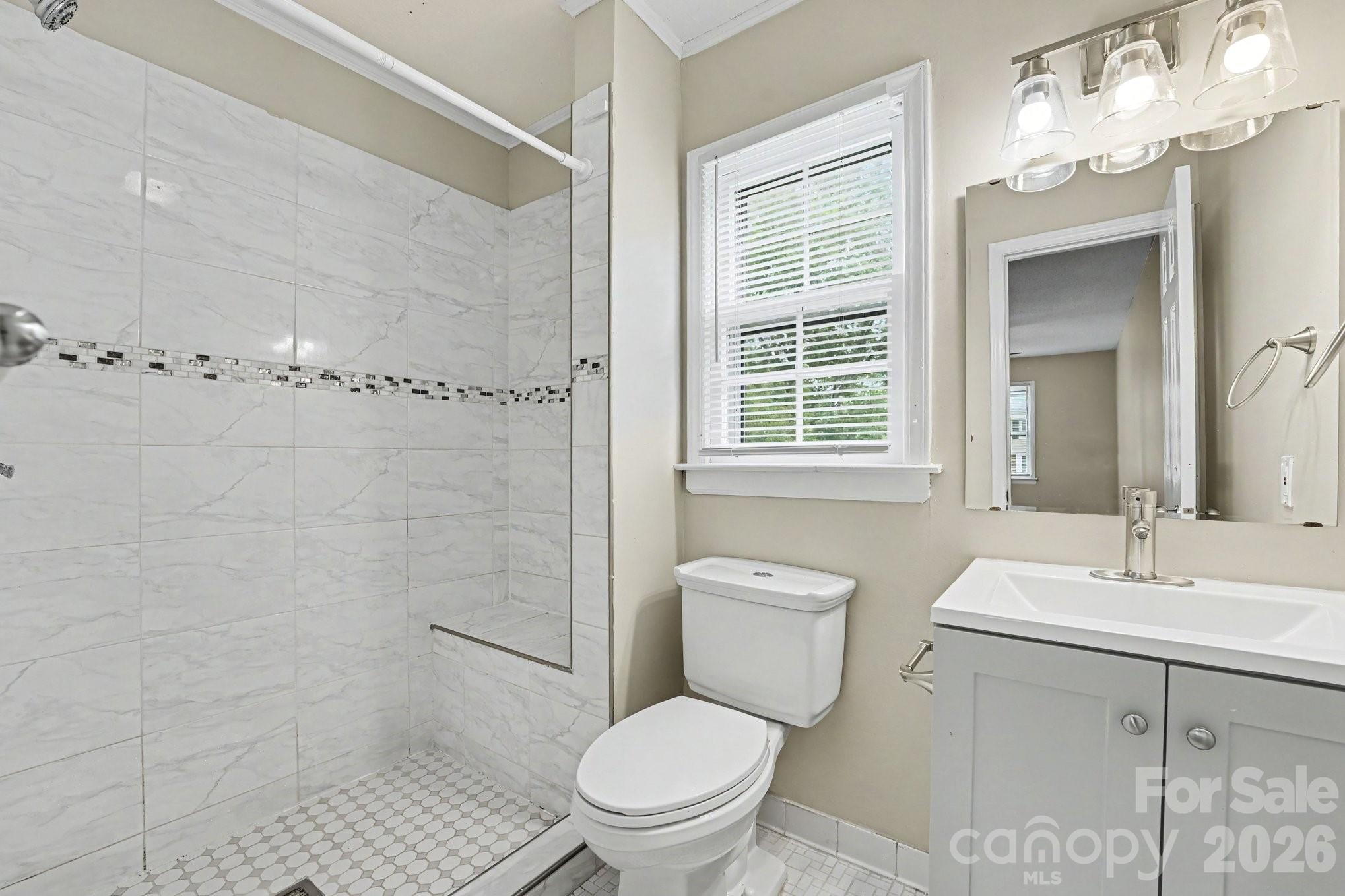630 Colonial Drive — Statesville
