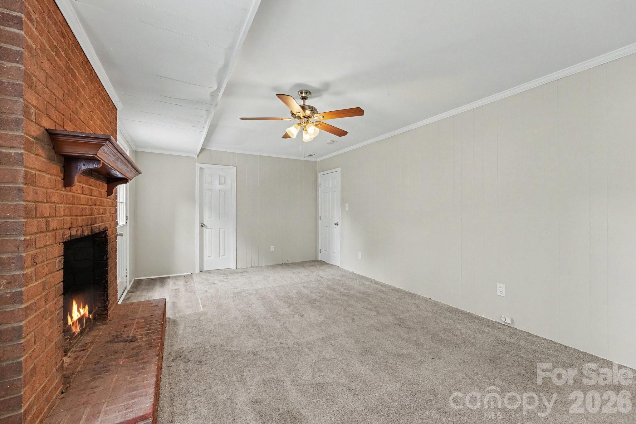 630 Colonial Drive — Statesville