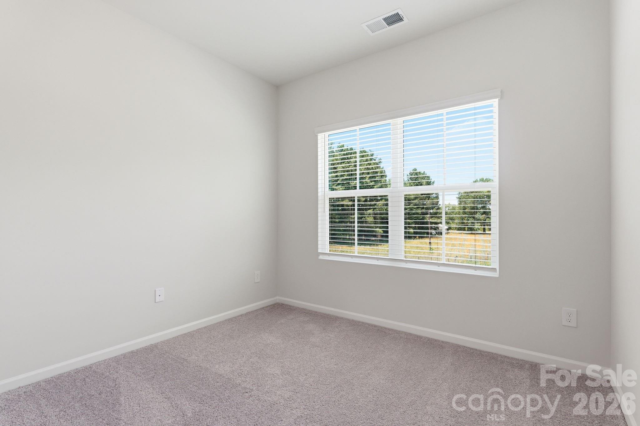 4632 Lakeview Road — Charlotte