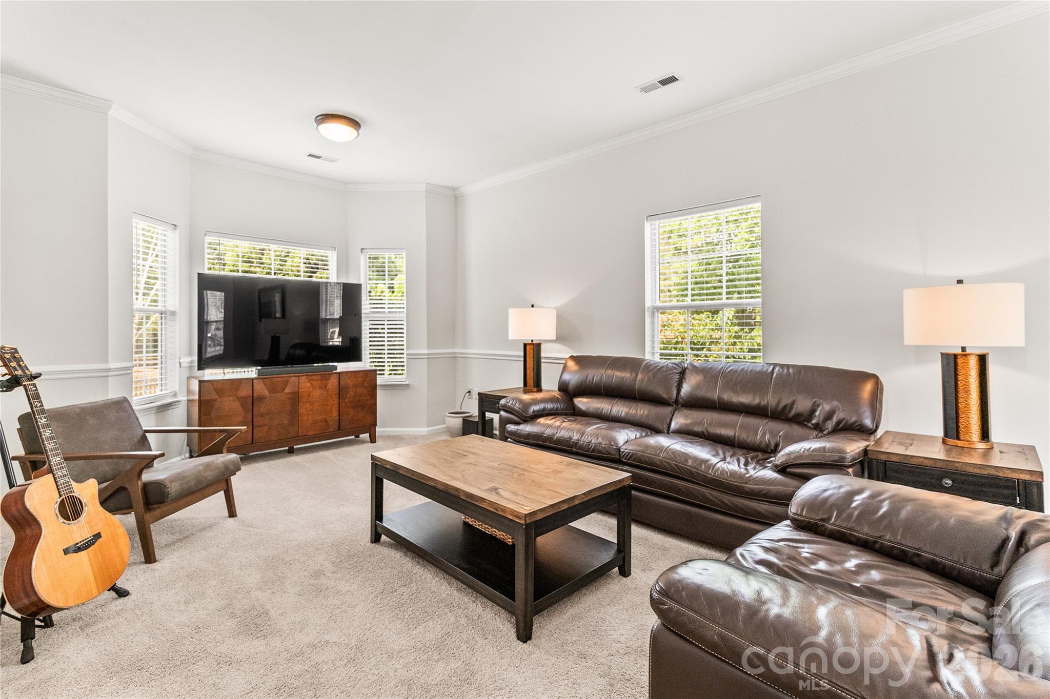 12321 Sparkling Way — Huntersville