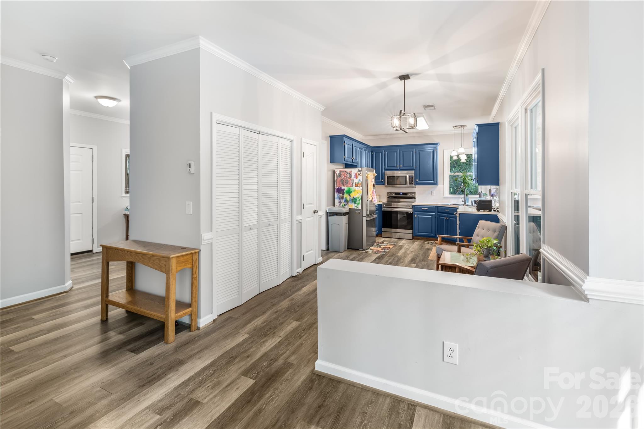 9800 Furlong Trail — Charlotte