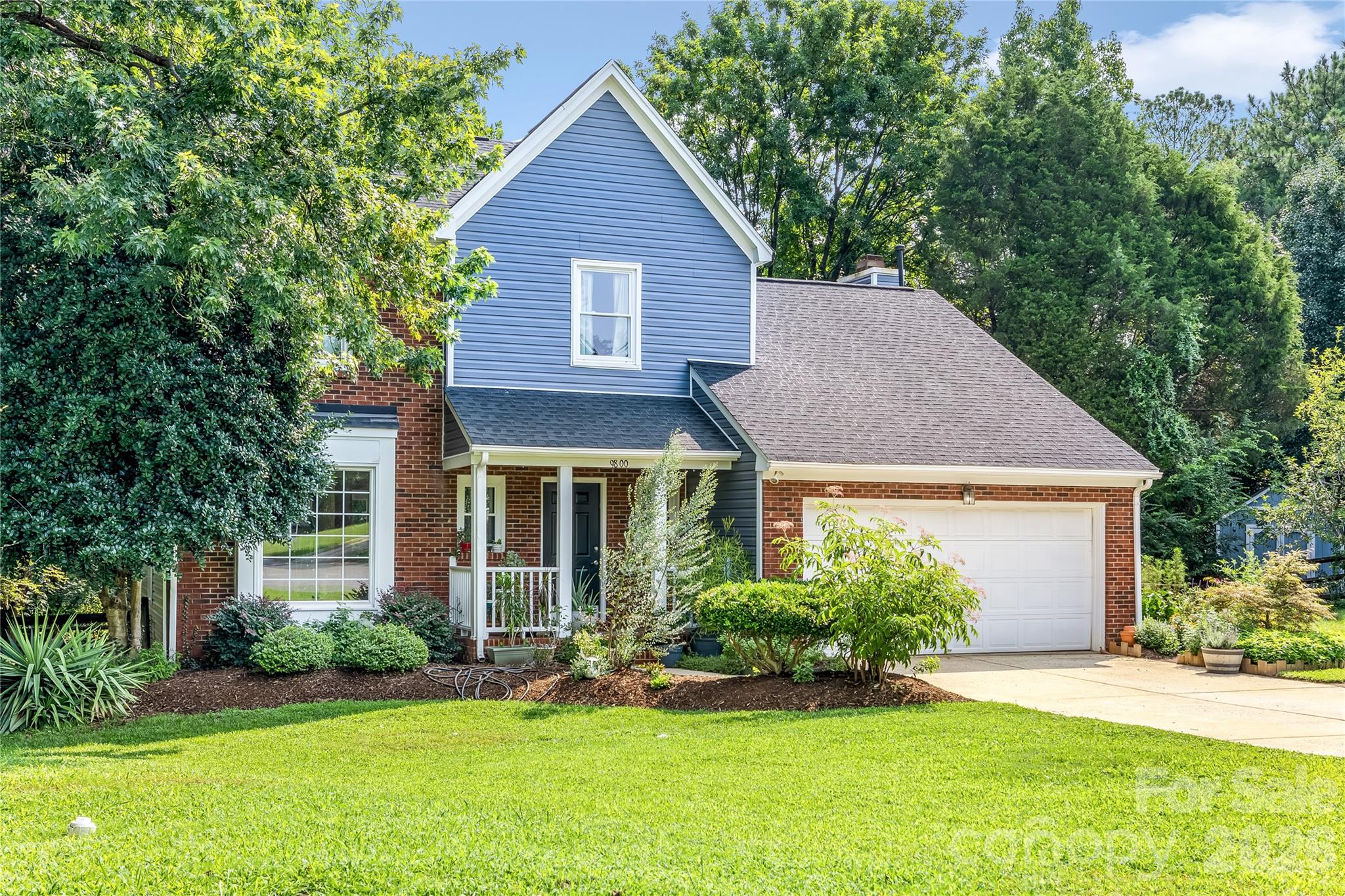 9800 Furlong Trail — Charlotte