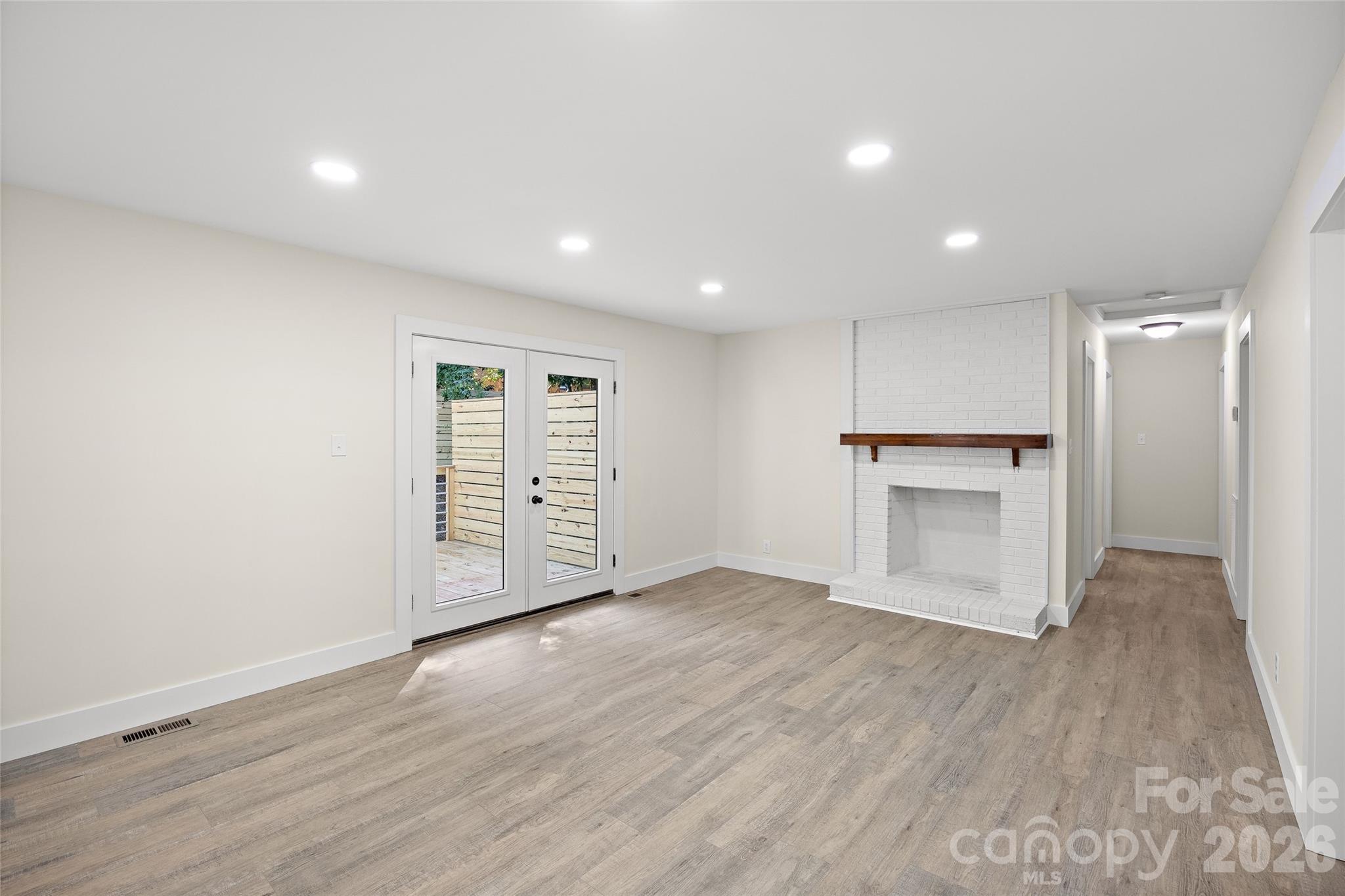 8033 Ritter Drive — Charlotte