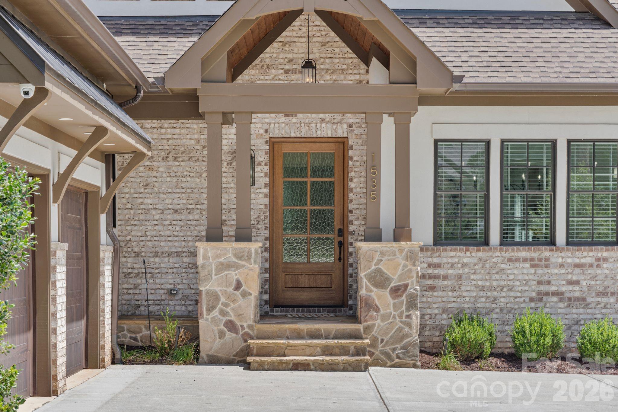 1535 Reflection Pointe Boulevard — Belmont