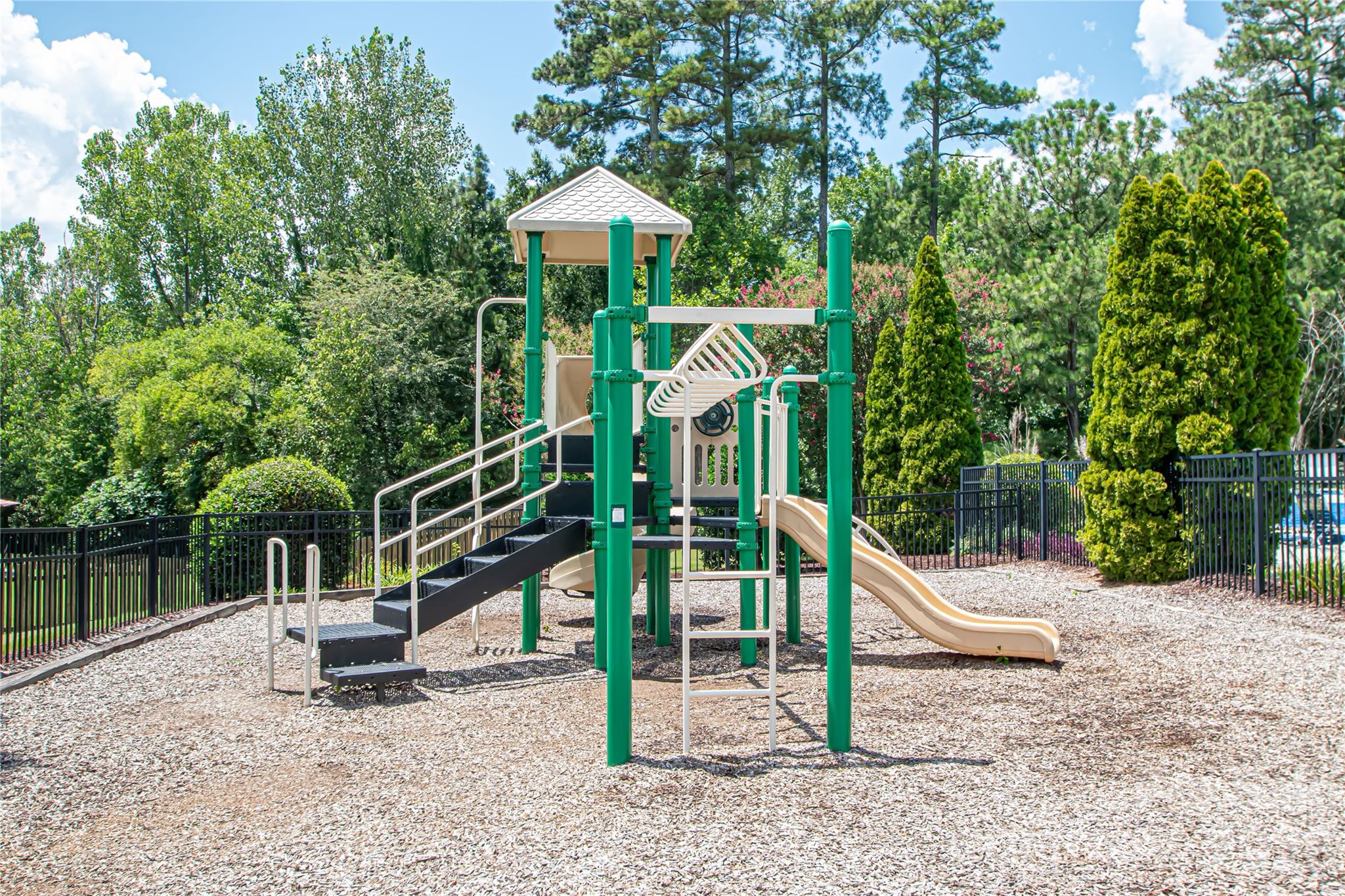 14114 Eldon Drive — Charlotte