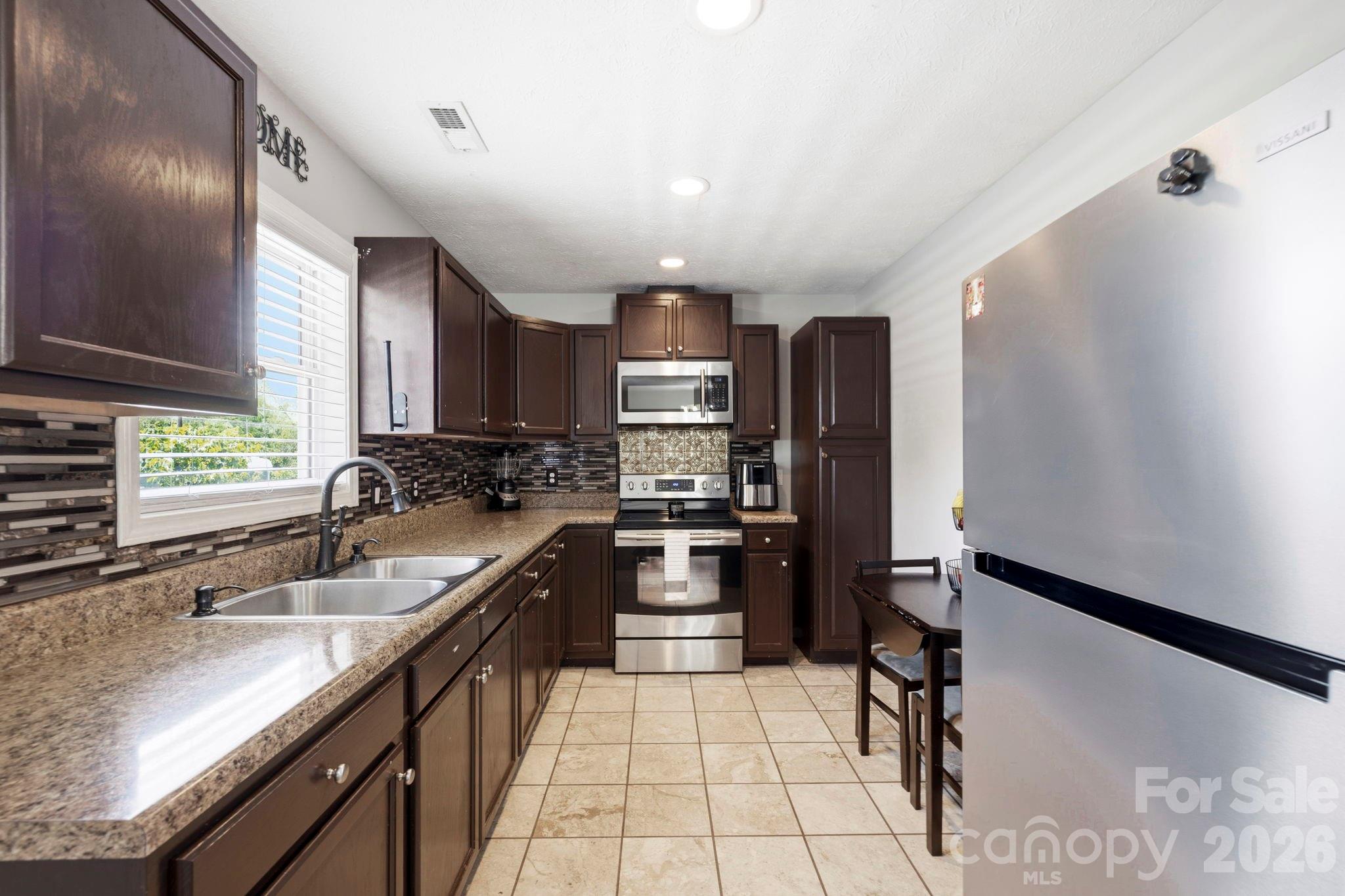 51 Kay Thomas Drive — Hendersonville