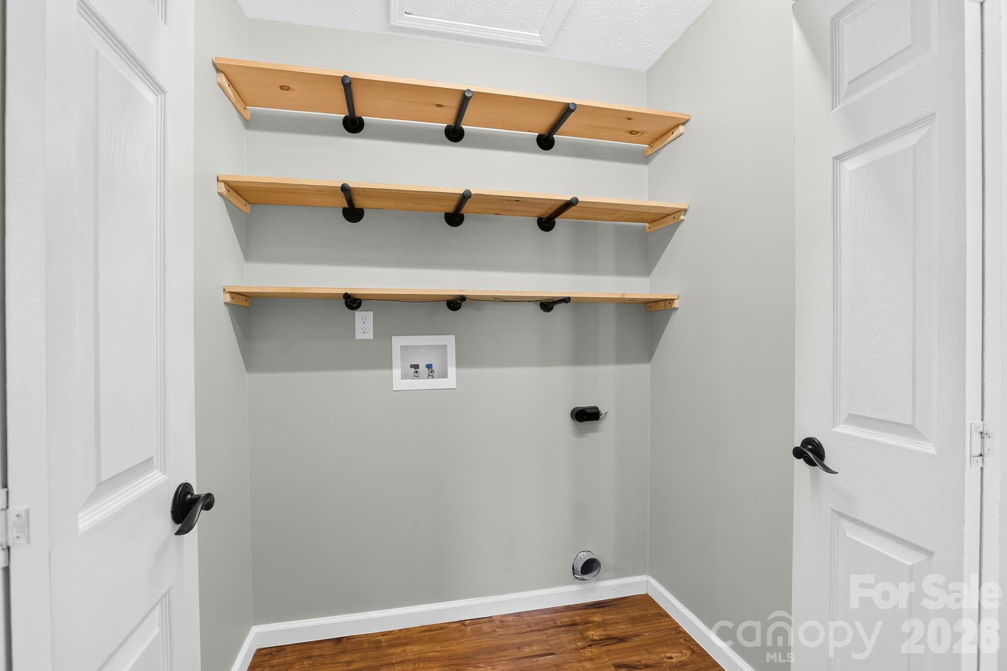 51 Kay Thomas Drive — Hendersonville