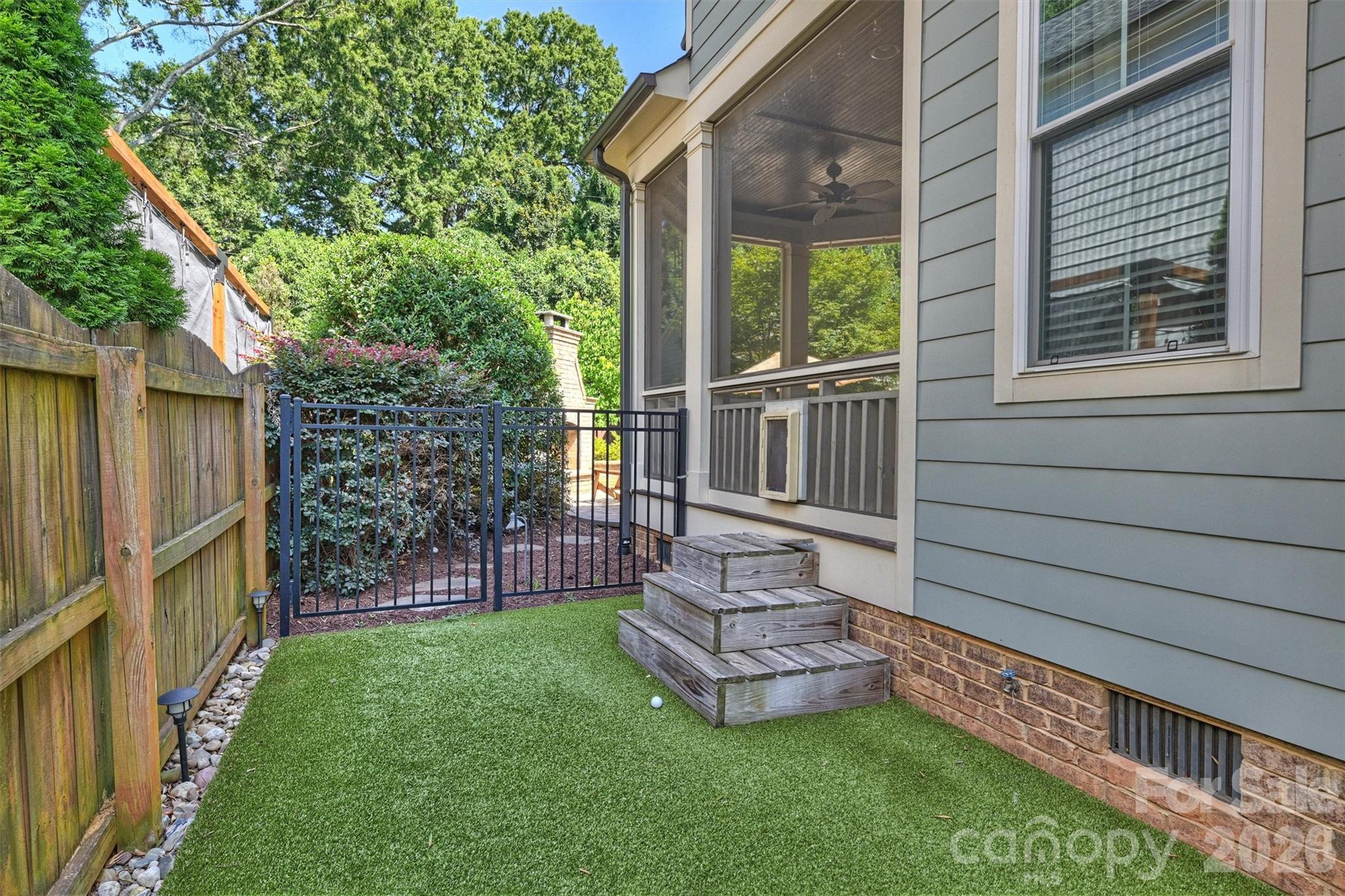 2829 Attaberry Drive — Charlotte