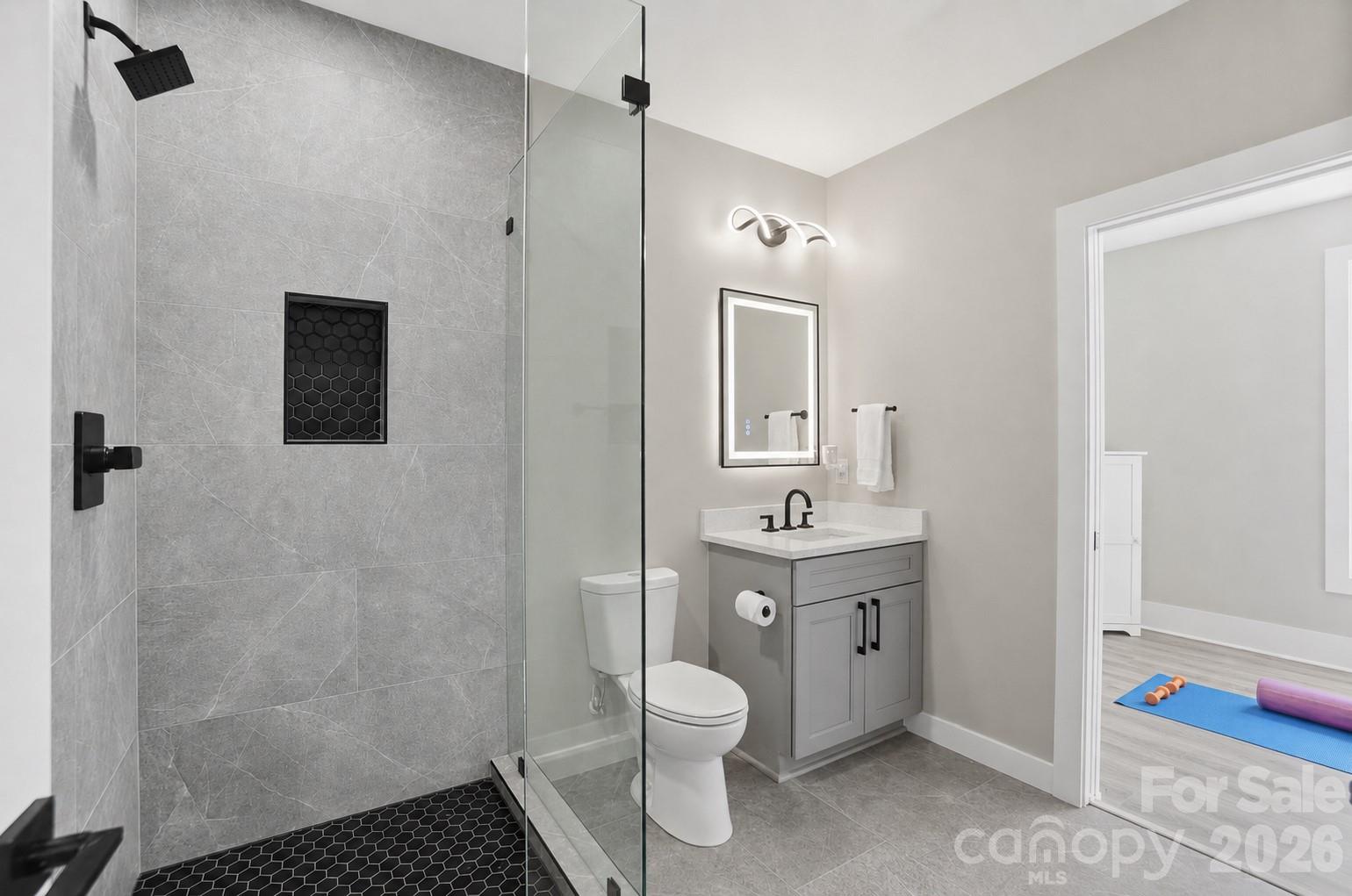 5225 Glenwalk Drive — Charlotte