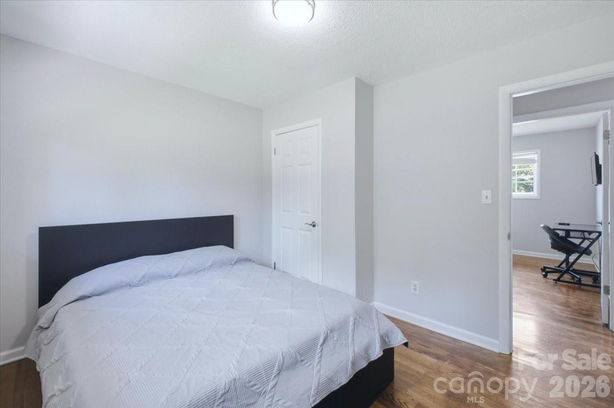 2521 Alleghany Street — Charlotte