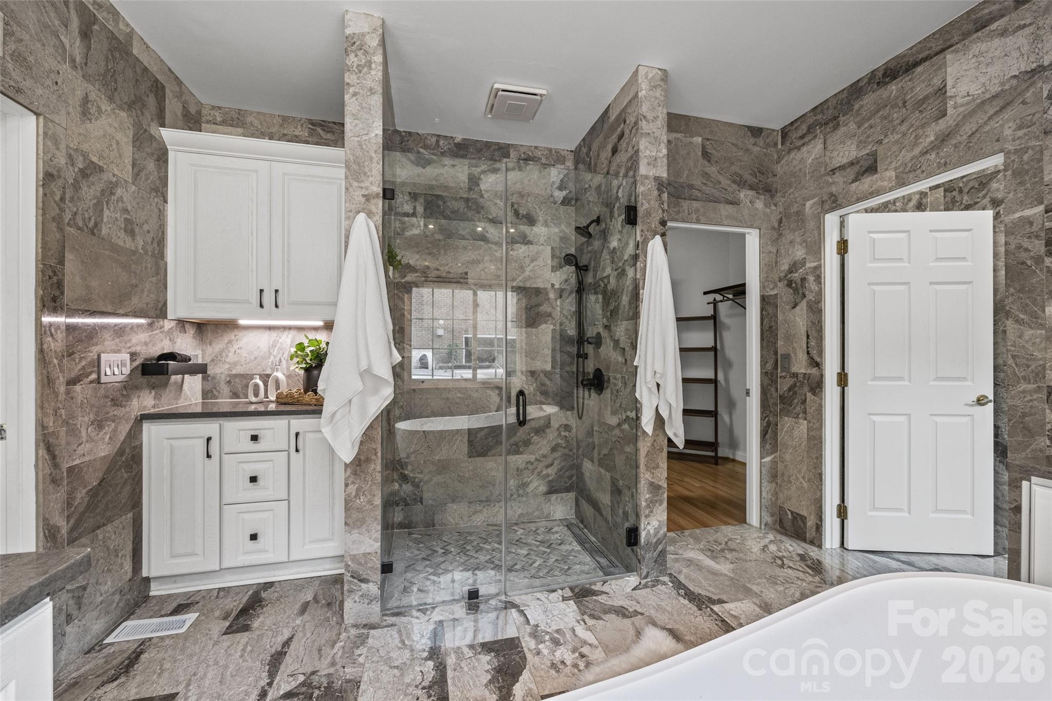 6917 Riesman Lane — Charlotte