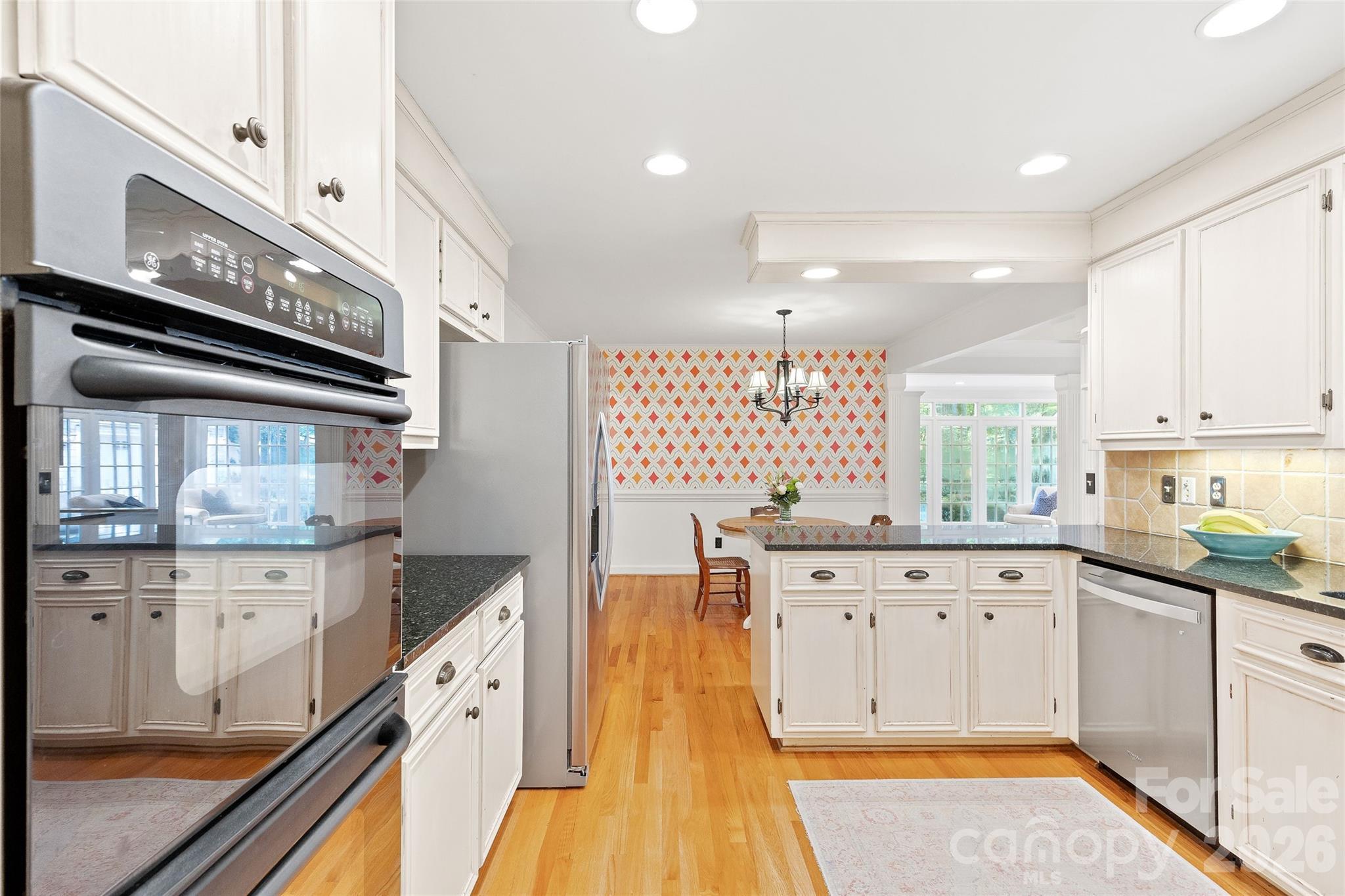 2501 Valencia Terrace — Charlotte