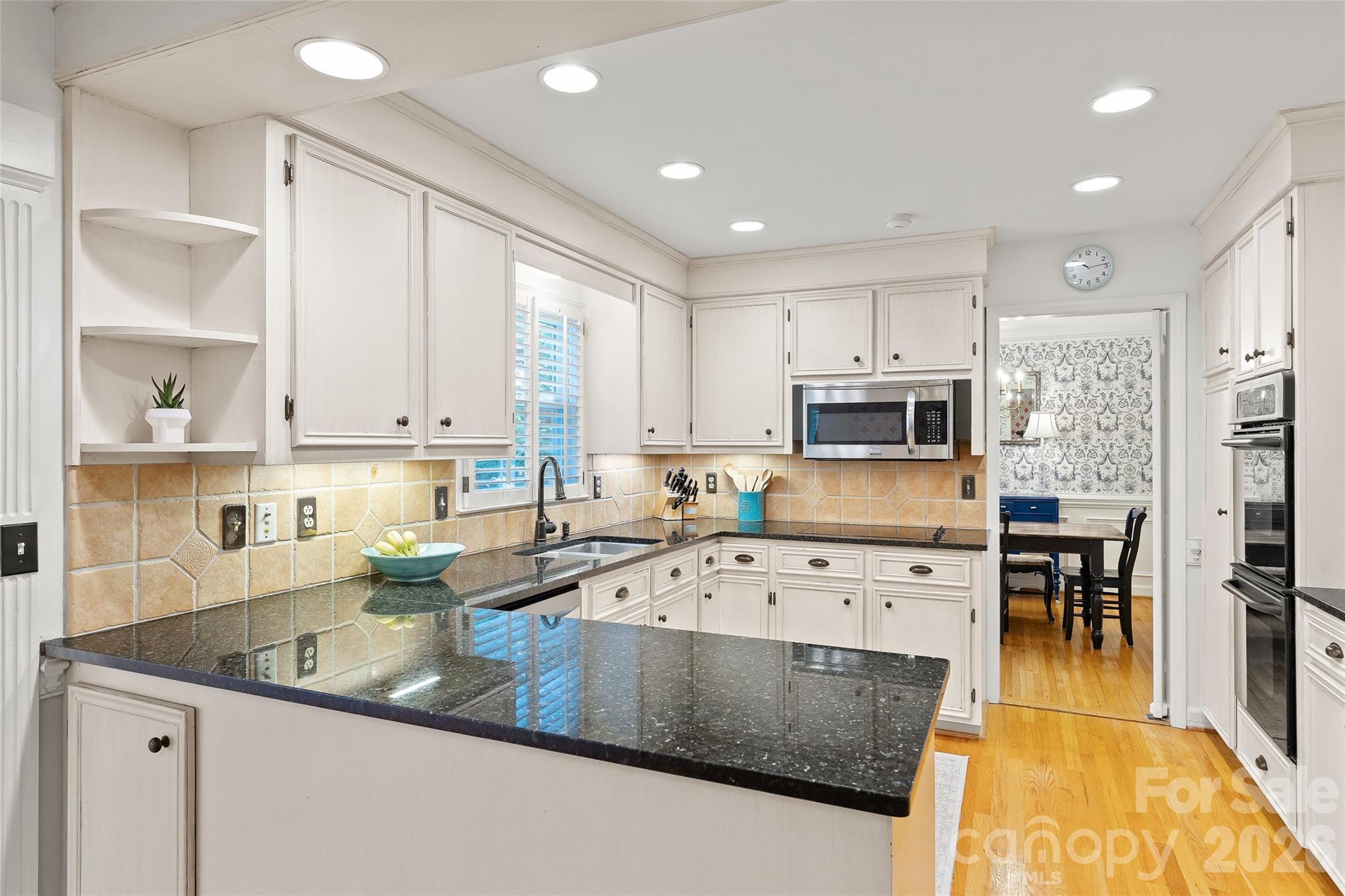2501 Valencia Terrace — Charlotte